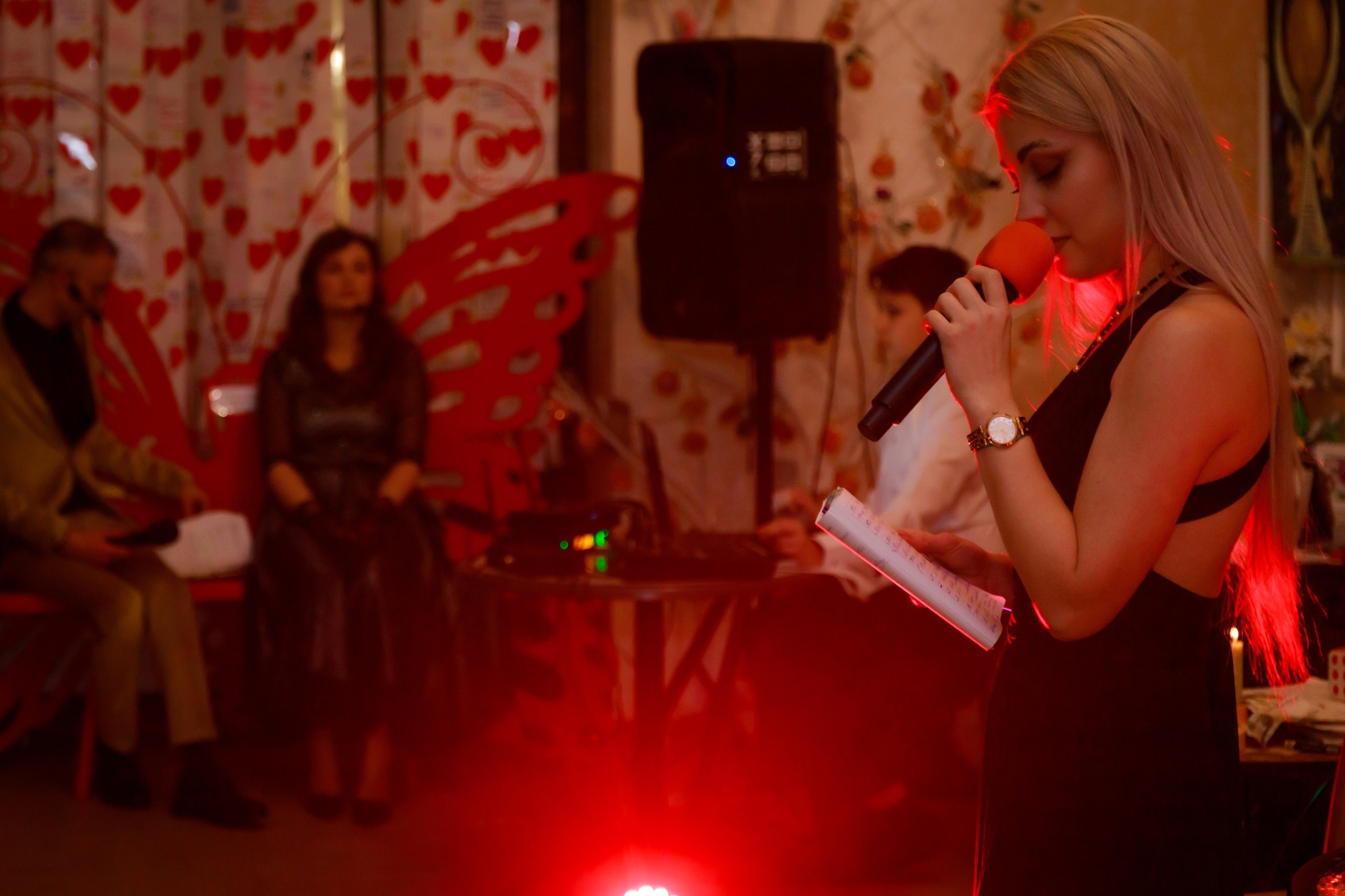 #РепортажнаяФотография#Фотожурналистика#ДокументальнаяФотография#РеальнаяЖизнь#ИсторияВкадре#МоментыЖизни#ЭмоцииВкадре#СобытийнаяФотография#ФотоИстория#ЖизньВкадре#УличнаяФотография (если снимаете на улице)#СвадебныйРепортаж (для свадебных событий)#СпортивнаяФотография (для спортивных мероприятий)#КонцертнаяФотография (для концертов и фестивалей)#ПолитикаВкадре (для политических событий)#АкцииПротеста (если снимаете протесты)#ГородскиеСобытия#ЭмоцииНаЛице#ИскренниеМоменты#ЖизньКакОнаЕсть#СилаМомента#ЧеловеческиеИстории#РеальностьВкадре#Фотожурналисты#Документалисты#ФотоСообщество#ФотоВдохновение#ФотоИскусство#ФотоМастера#ПятигорскФотограф#ФотографПятигорск#ФотосессияПятигорск#ПятигорскФото#ФотографКавминводы#ФотосессияКавказ#ПятигорскЛюблю#ФотографНаКавказе#ФотостудияПятигорск#ПортретПятигорск#СвадебныйФотографПятигорск#ПейзажиПятигорска#ФотоПятигорск#ФотографСКФО#КавказФото