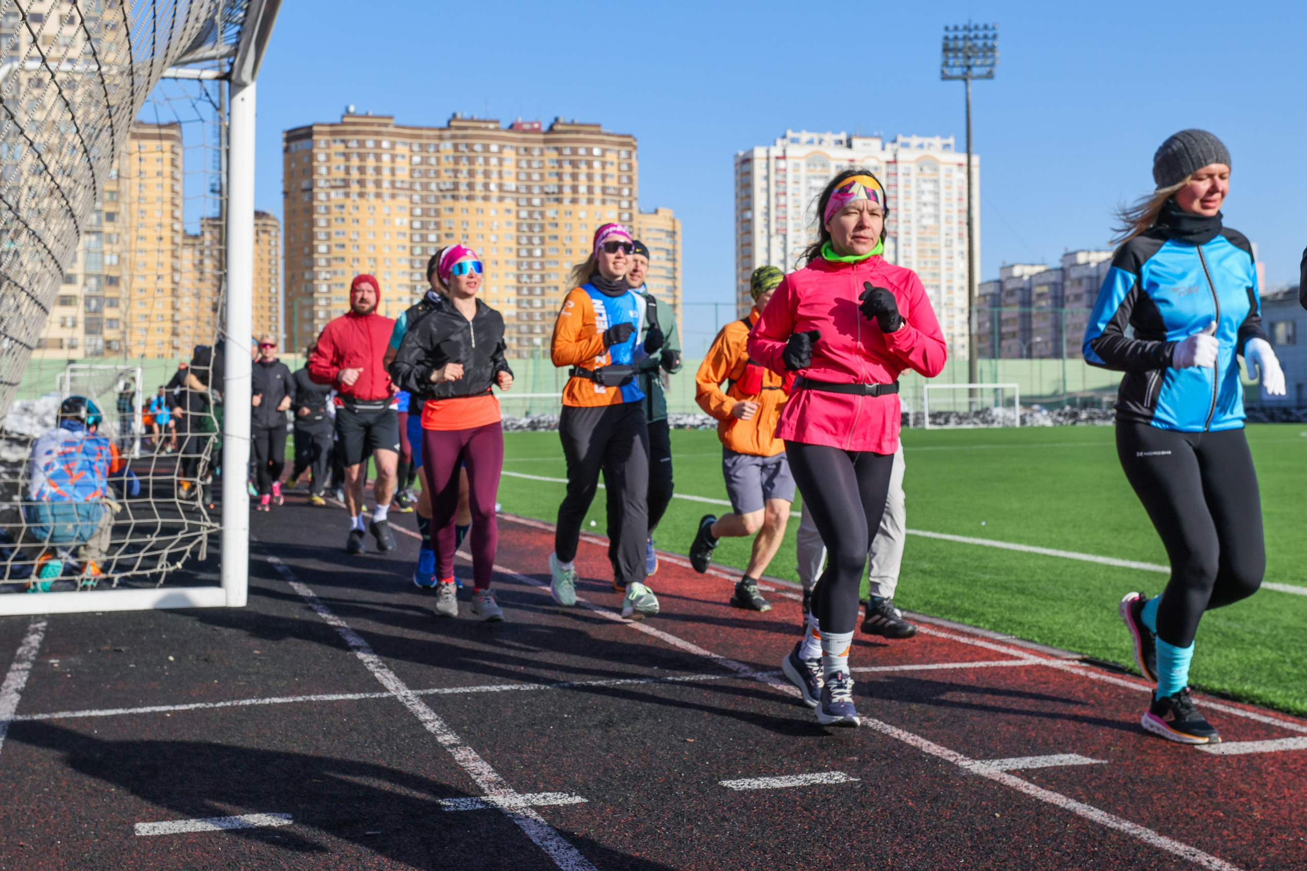 Марафон у дома, Долгопрудный, 15.03.26. Фотограф Сергей Ловкий