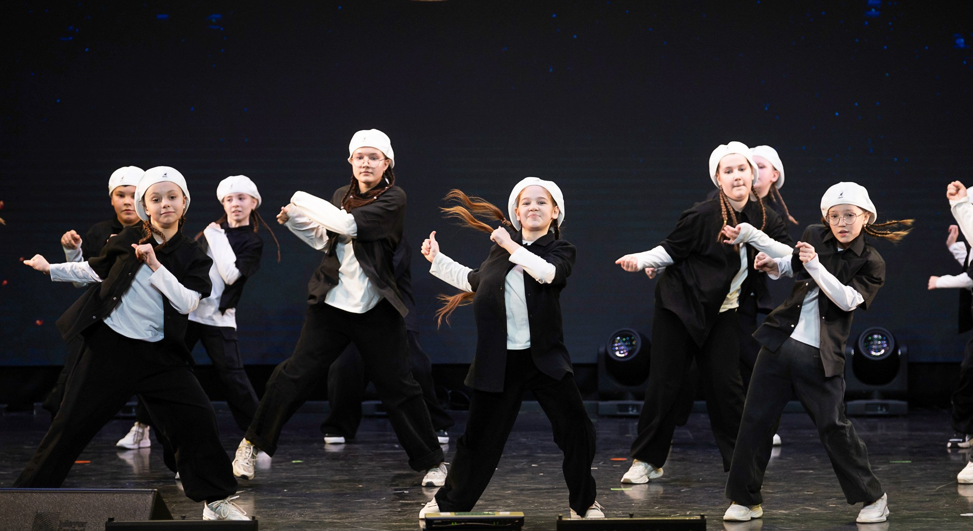 Живи танцуя 26.04.26. Репортажный фотограф в Казани Павел Серпокрылов