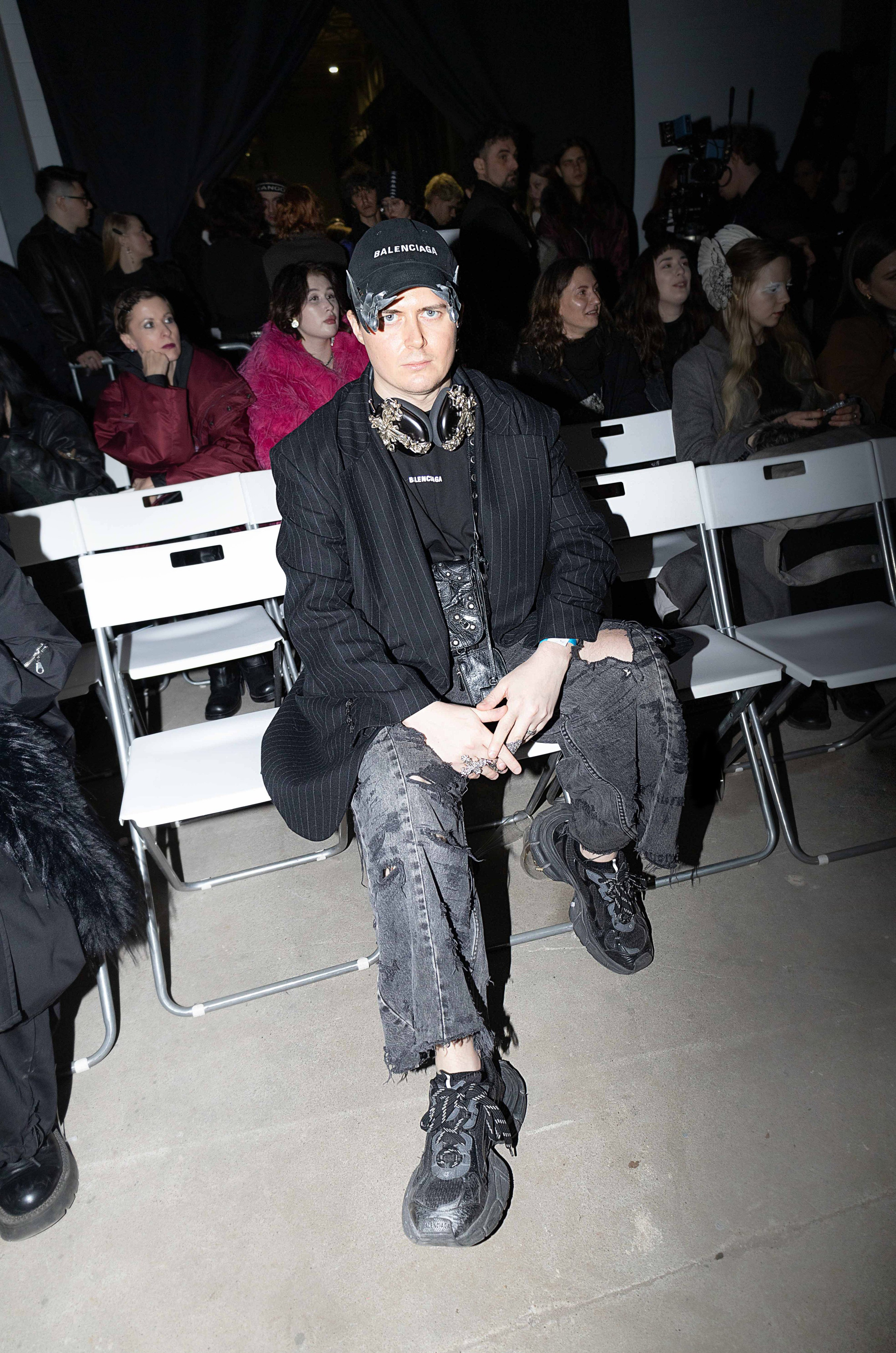 Auxi Guests. VICTORIA SHU