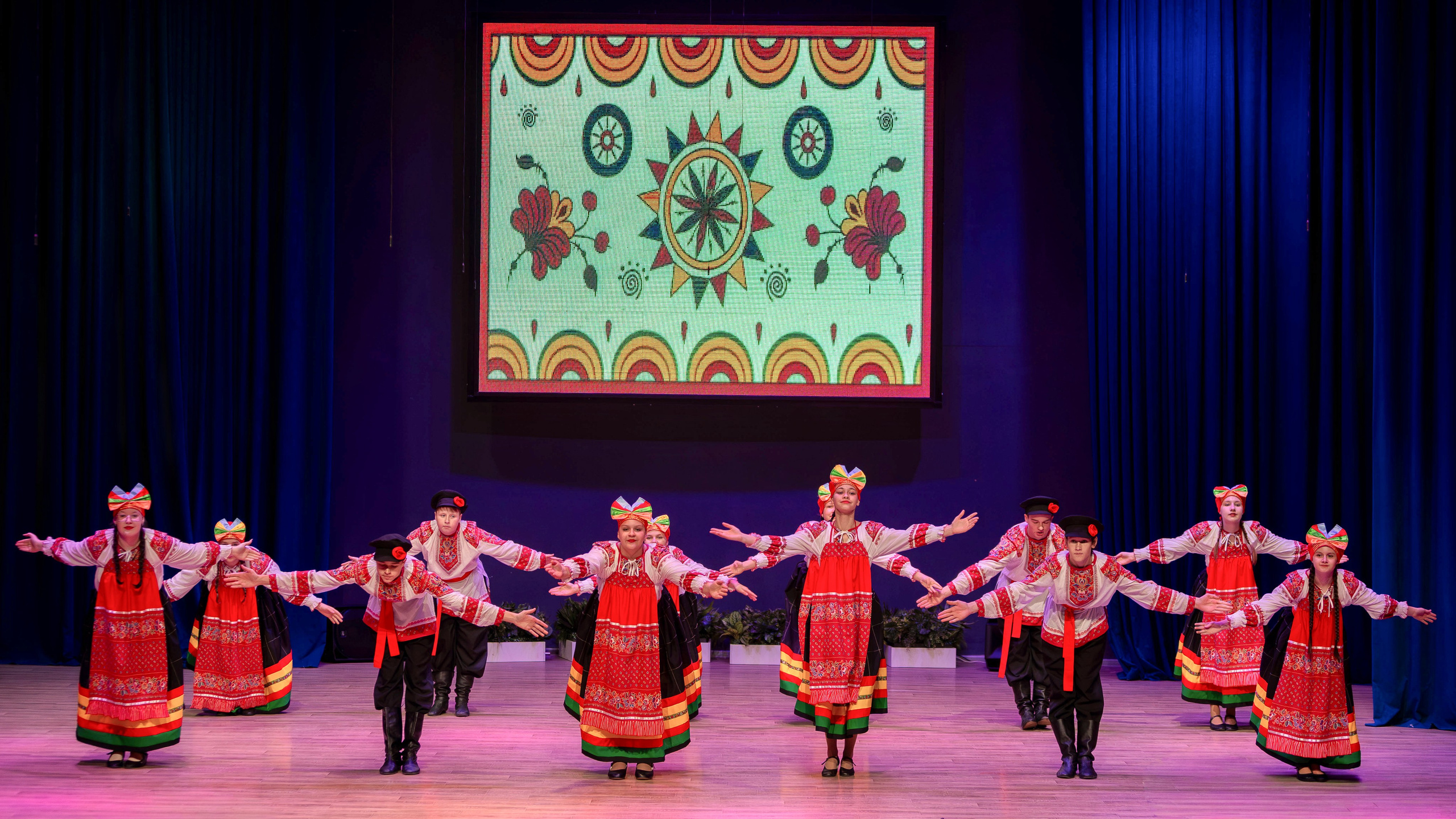 Отчетный концерт Центра детского творчества 2025. Выпускные альбомы и школьный фотограф в Подольске, Троицке, Щербинке, Москве и Московской области