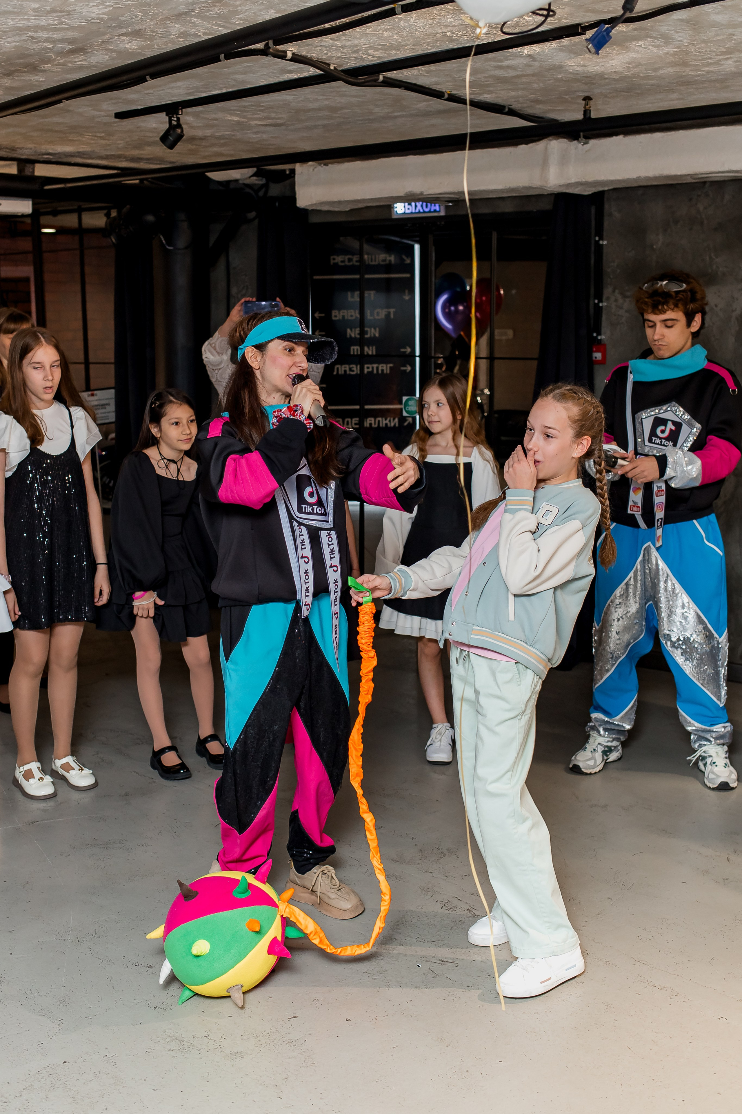 Выпускной 4 класс. Фотограф в Москве Авдеева Мария