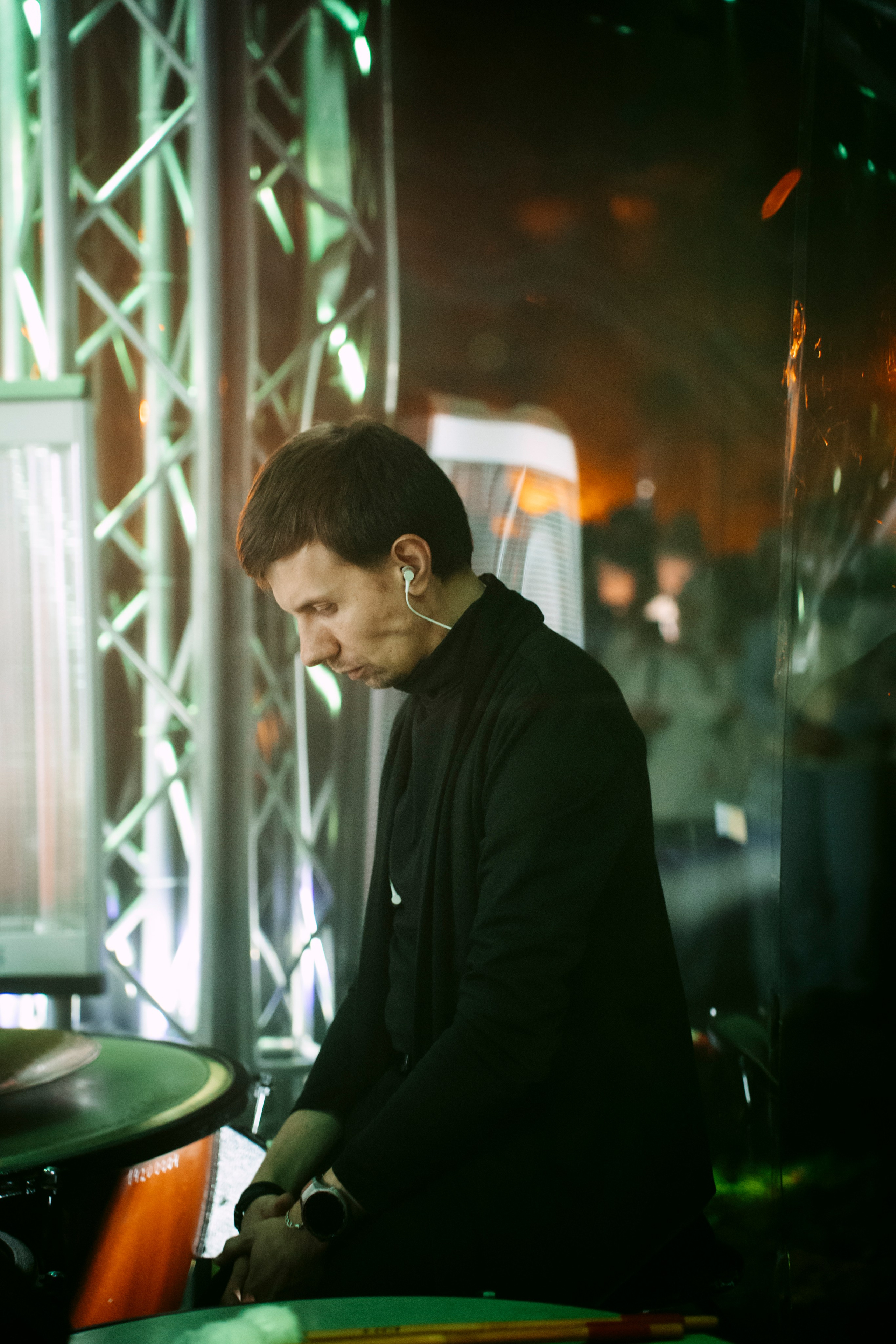 Synesthesia|Черное озеро. Главная