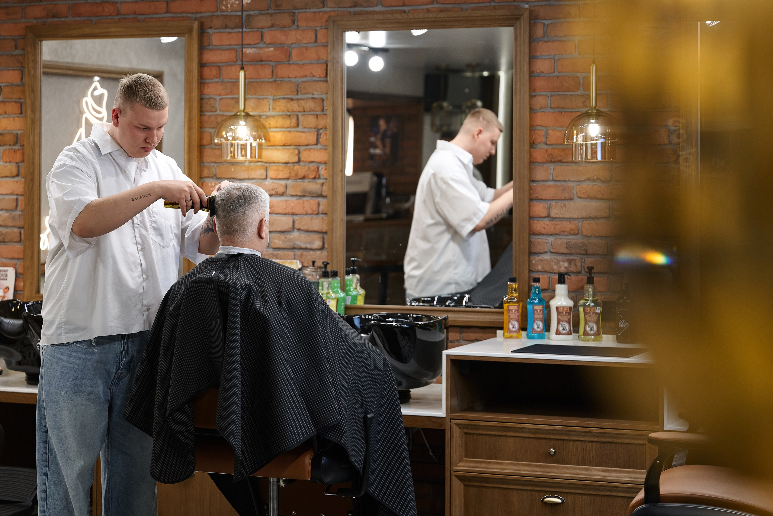 Центр — мужская парикмахерская. Фотограф Опыт Качество Скорость Горный Алтай Барнаул