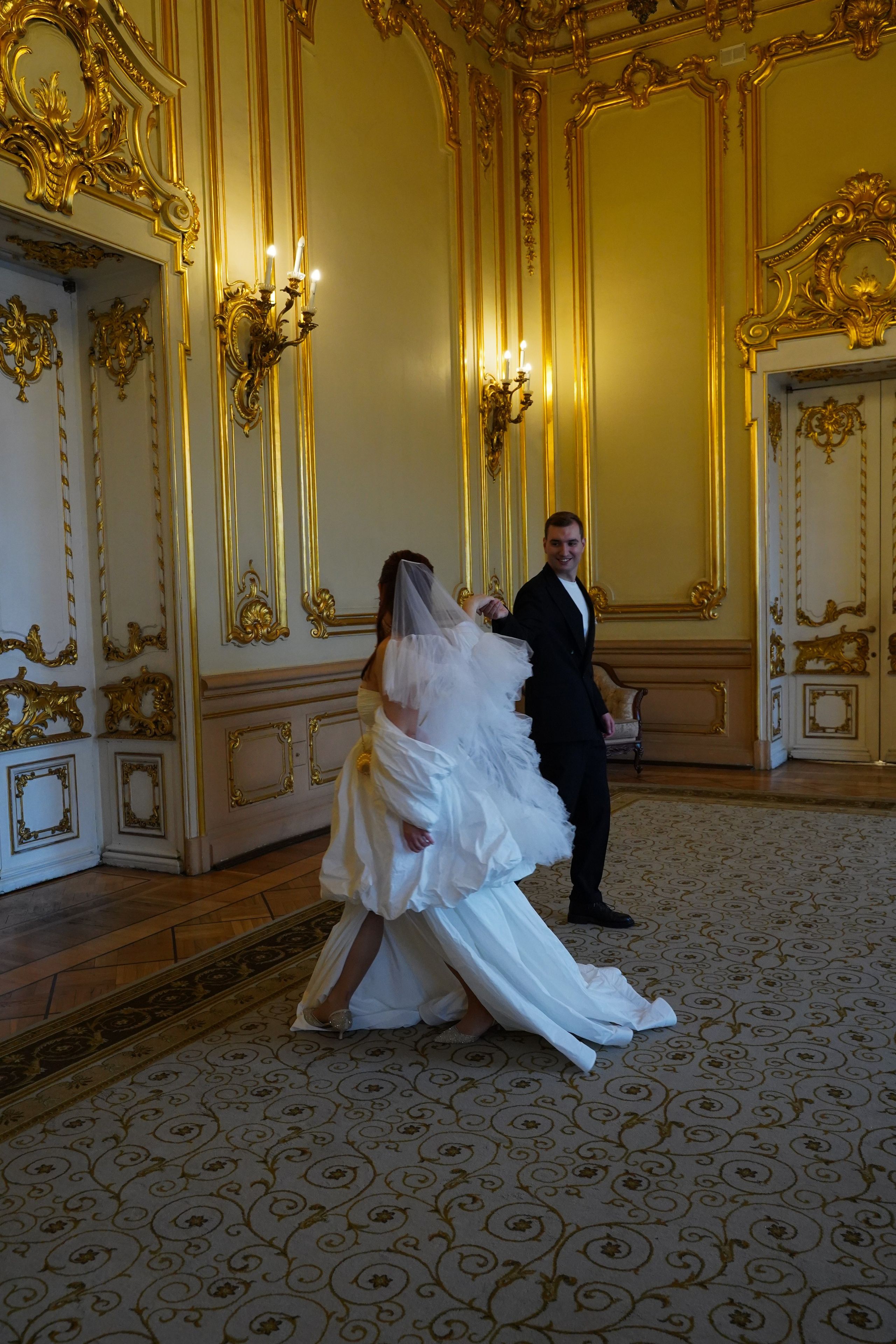 Молодость и бунтарство