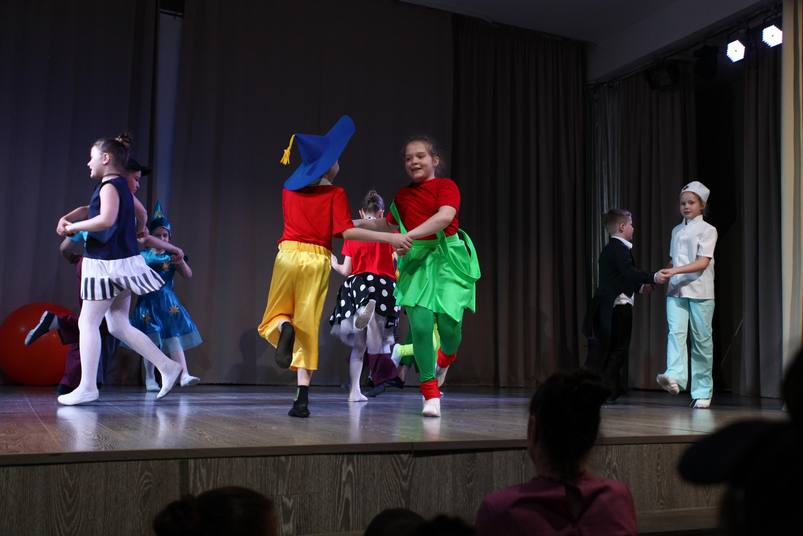 Детский театр импровизации. Фотограф Дарья Локотко в Красноярске