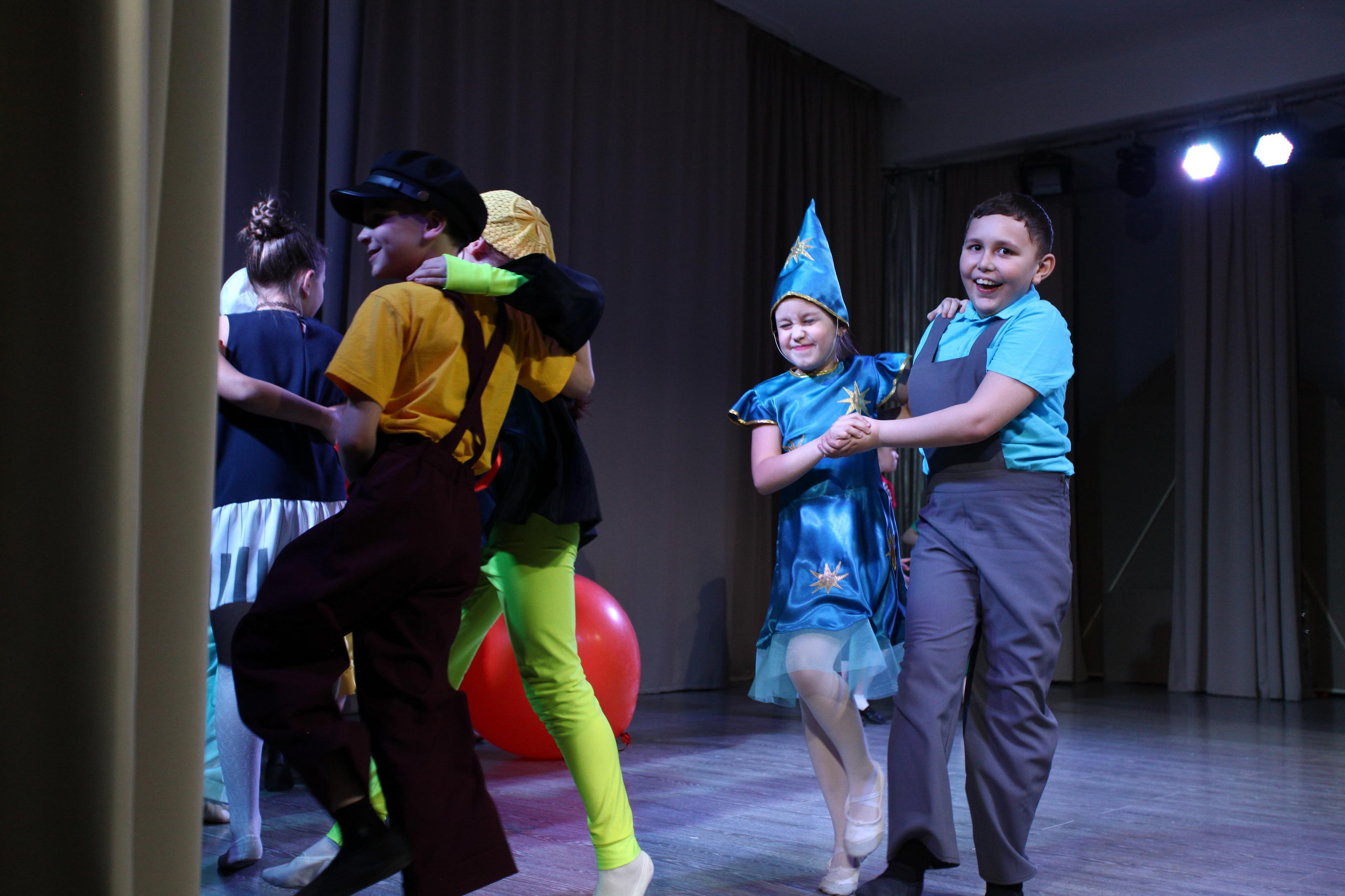 Детский театр импровизации. Фотограф Дарья Локотко в Красноярске