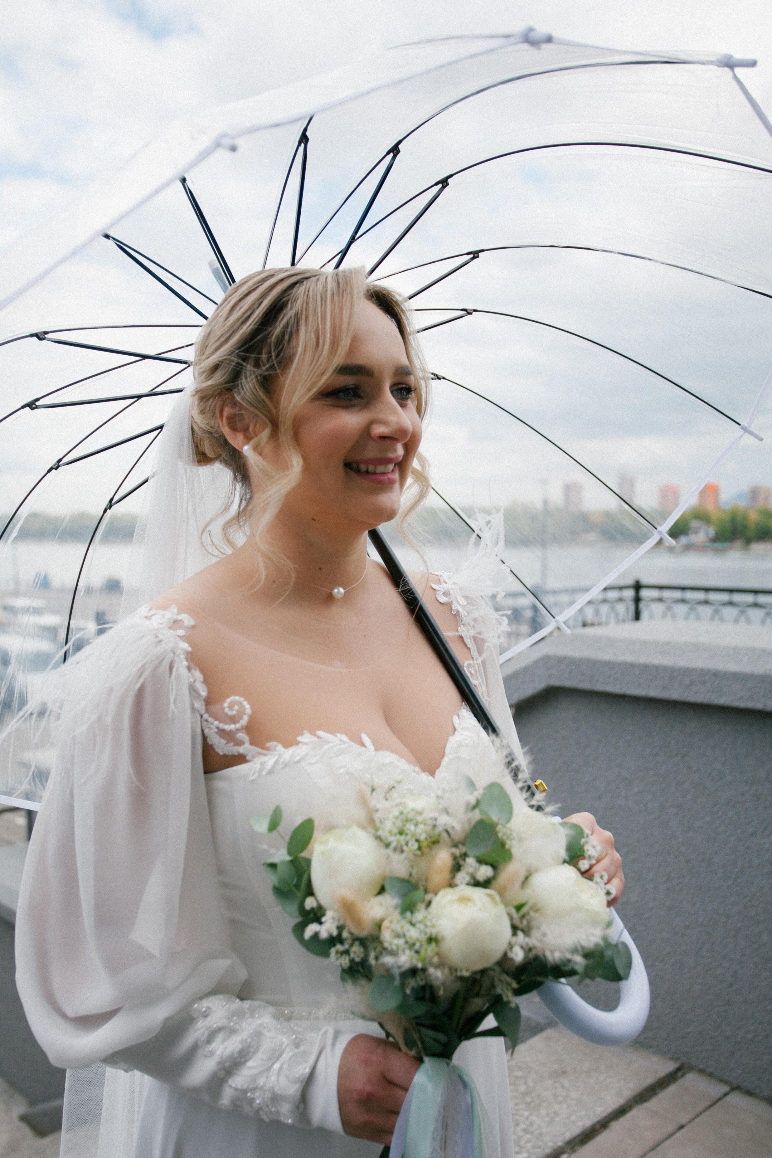 фотосессия красивая невеста свадьба бохо стиль  речной вокзал букет невесты