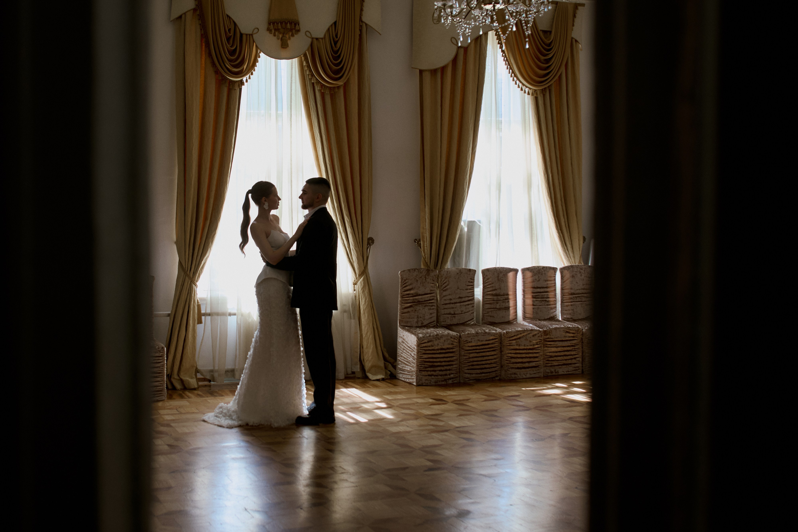 Никита и Марина — Дом Актёра. Свадебный фотограф Екатеринбург/Челябинск — Любовь Волохова