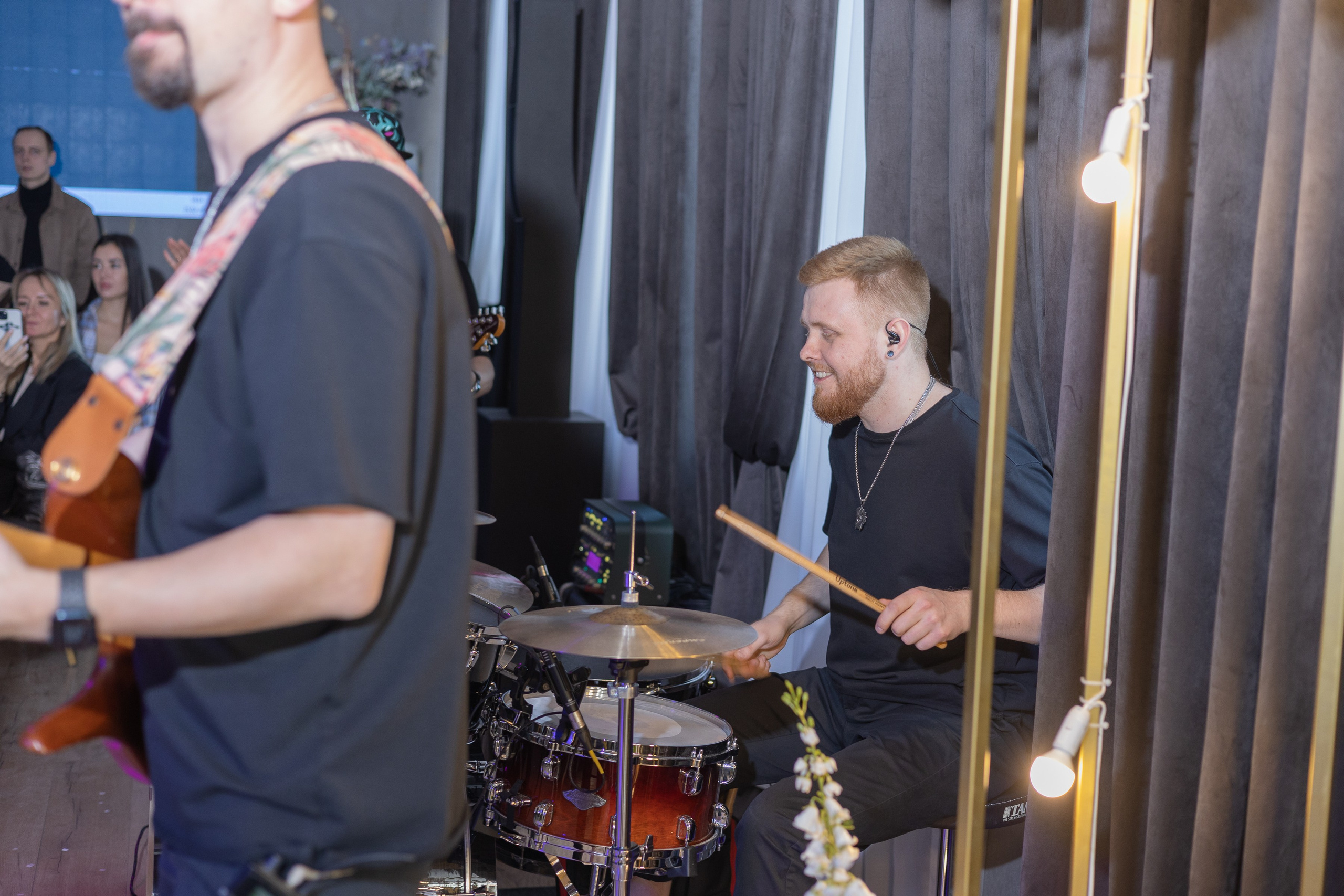 Свадебное чаепитие для молодоженов