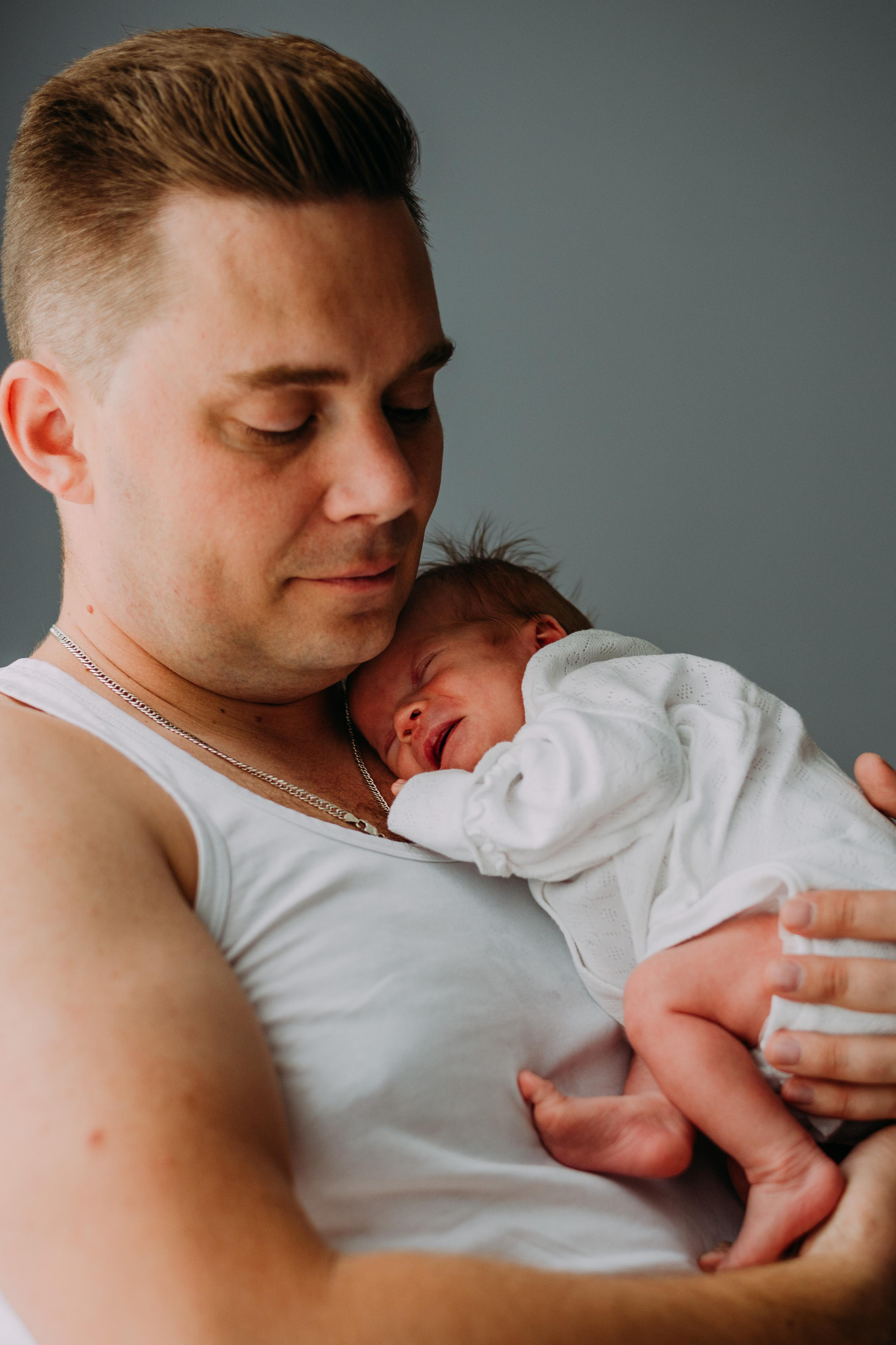 Домашняя съемка новорожденной с семьей, Москва