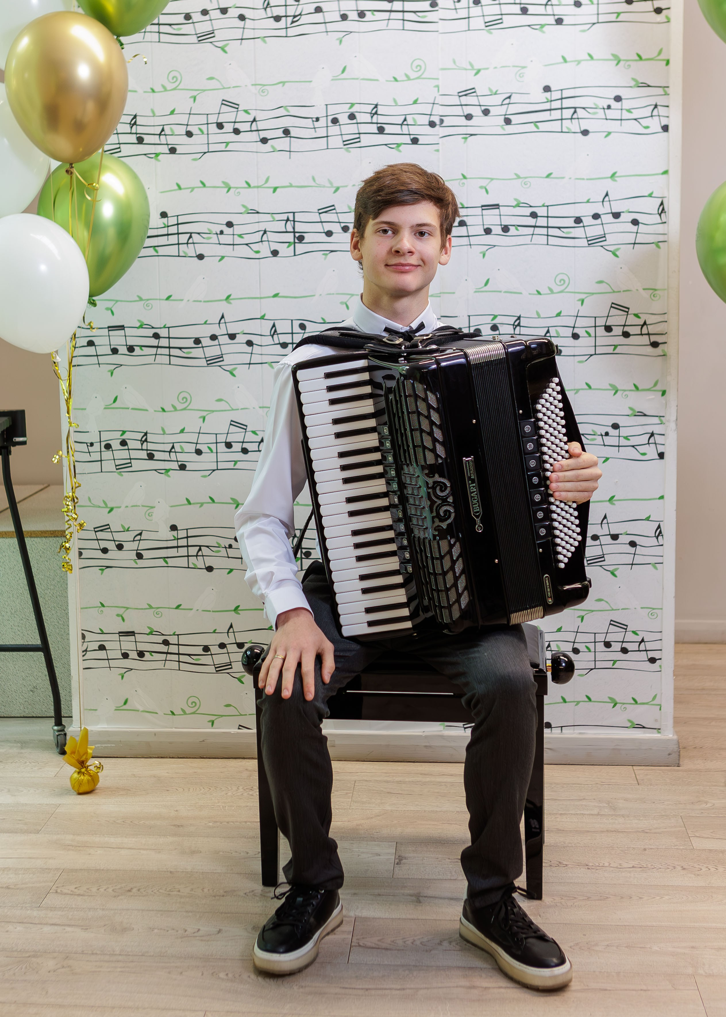 Вручение дипломов в Детской музыкальной школе имени Н. П. Будашкина. Выпускные альбомы и школьный фотограф в Подольске, Троицке, Щербинке, Москве и Московской области