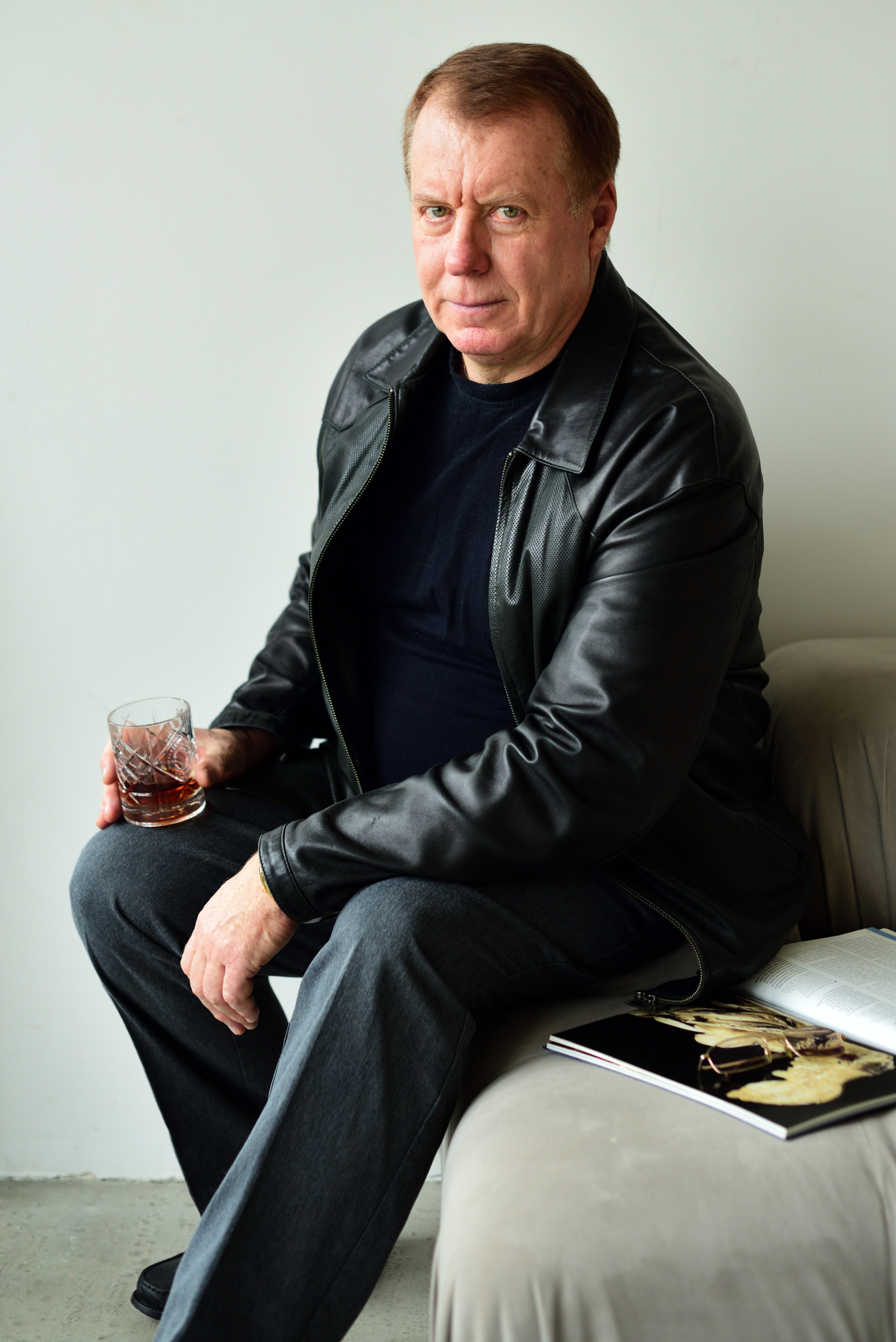 Виктор Моисеевич. Ваш персональный фотограф в Москве ЮША