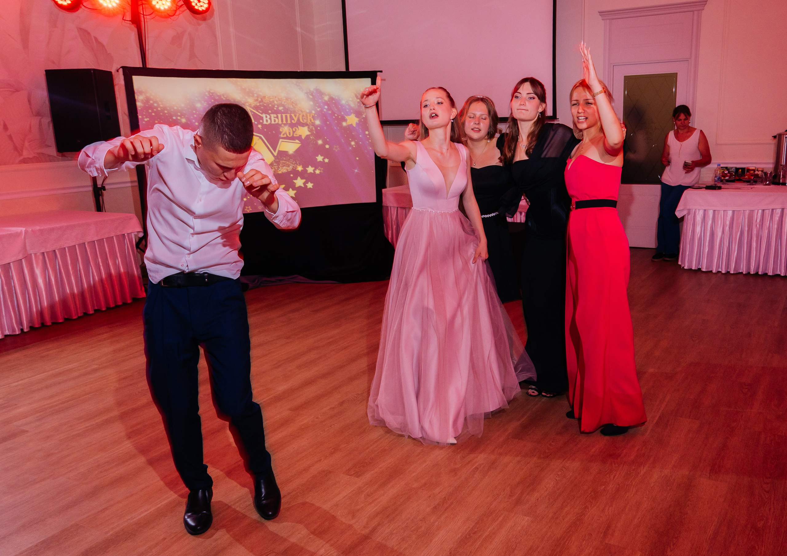 Школьные выпускные, линейки, банкеты. Семейный и LifeStyle фотограф в Жигулевске и Тольятти Рустам Ханмурзин