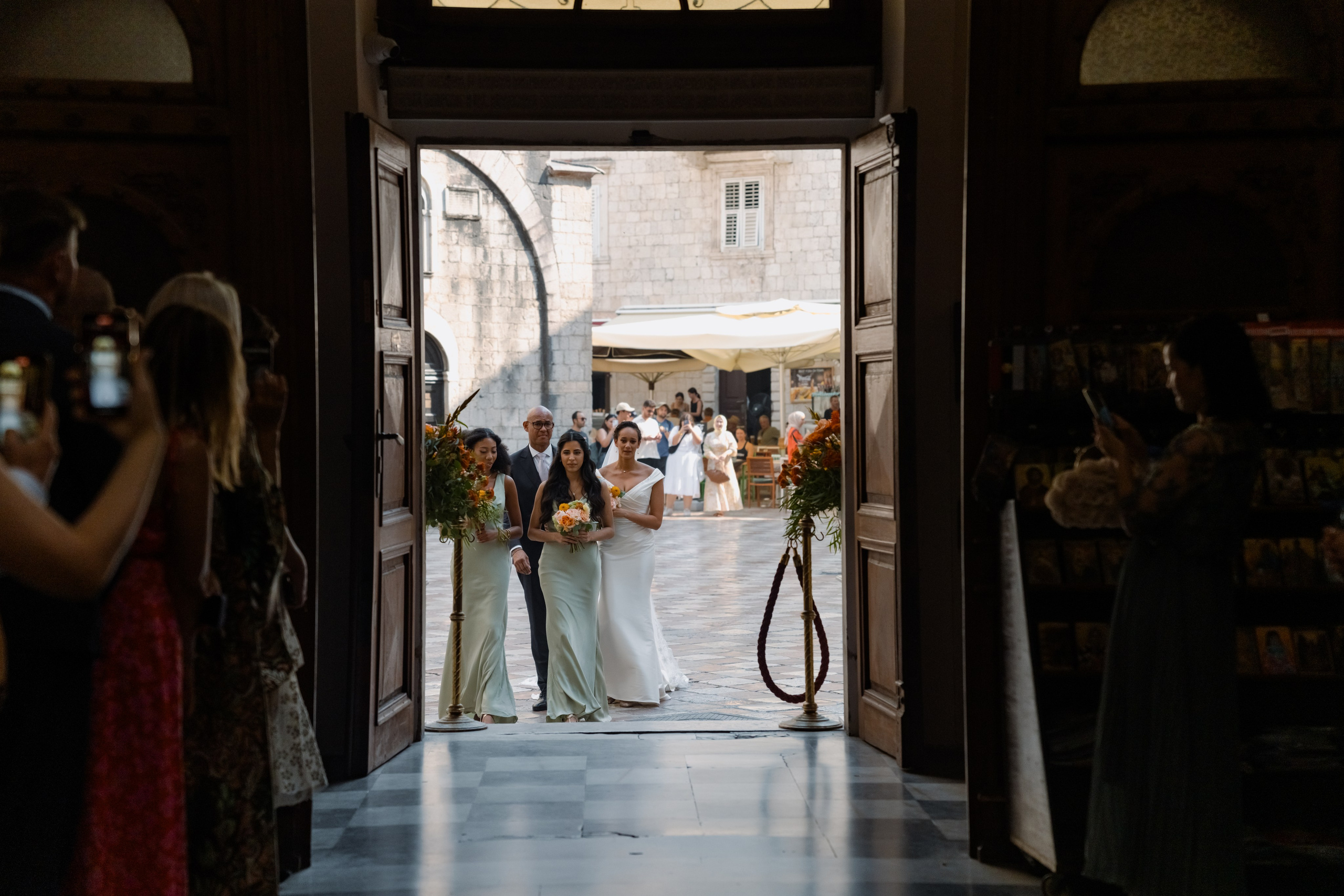Viktor-Daniela. Elopement Wedding Photographer