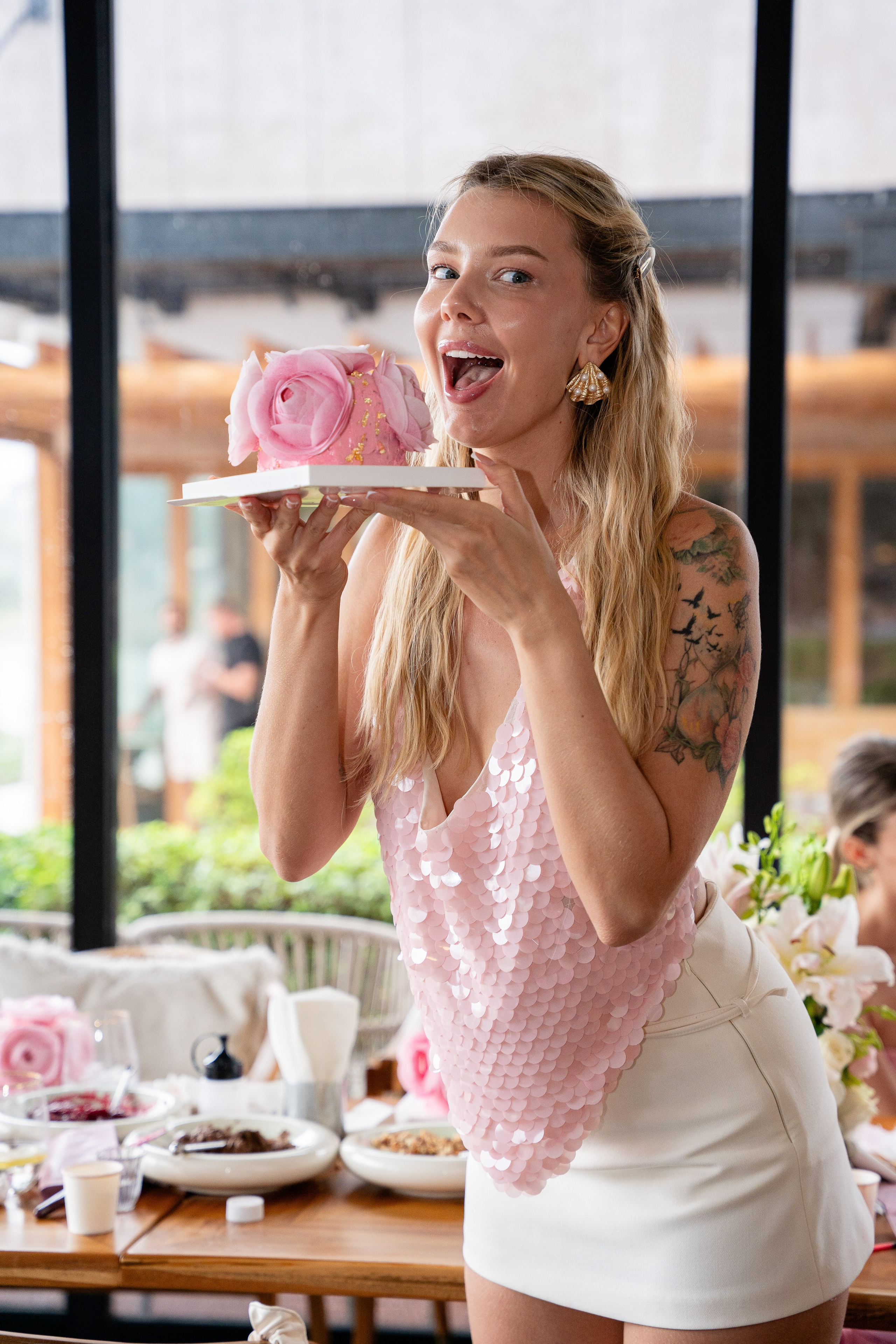RUDI cake. Brand designer | photographer | model