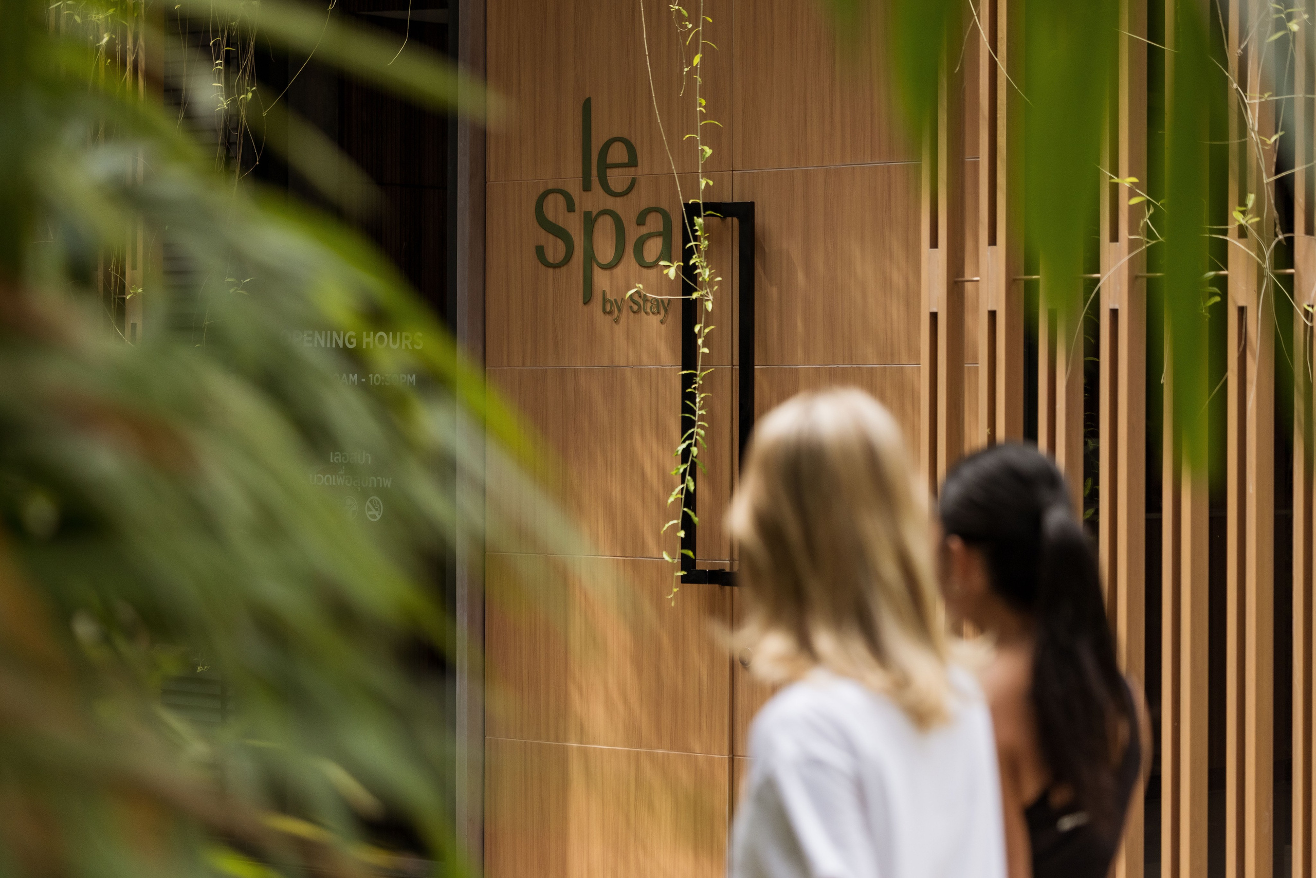 Le spa. Brand designer | photographer | model