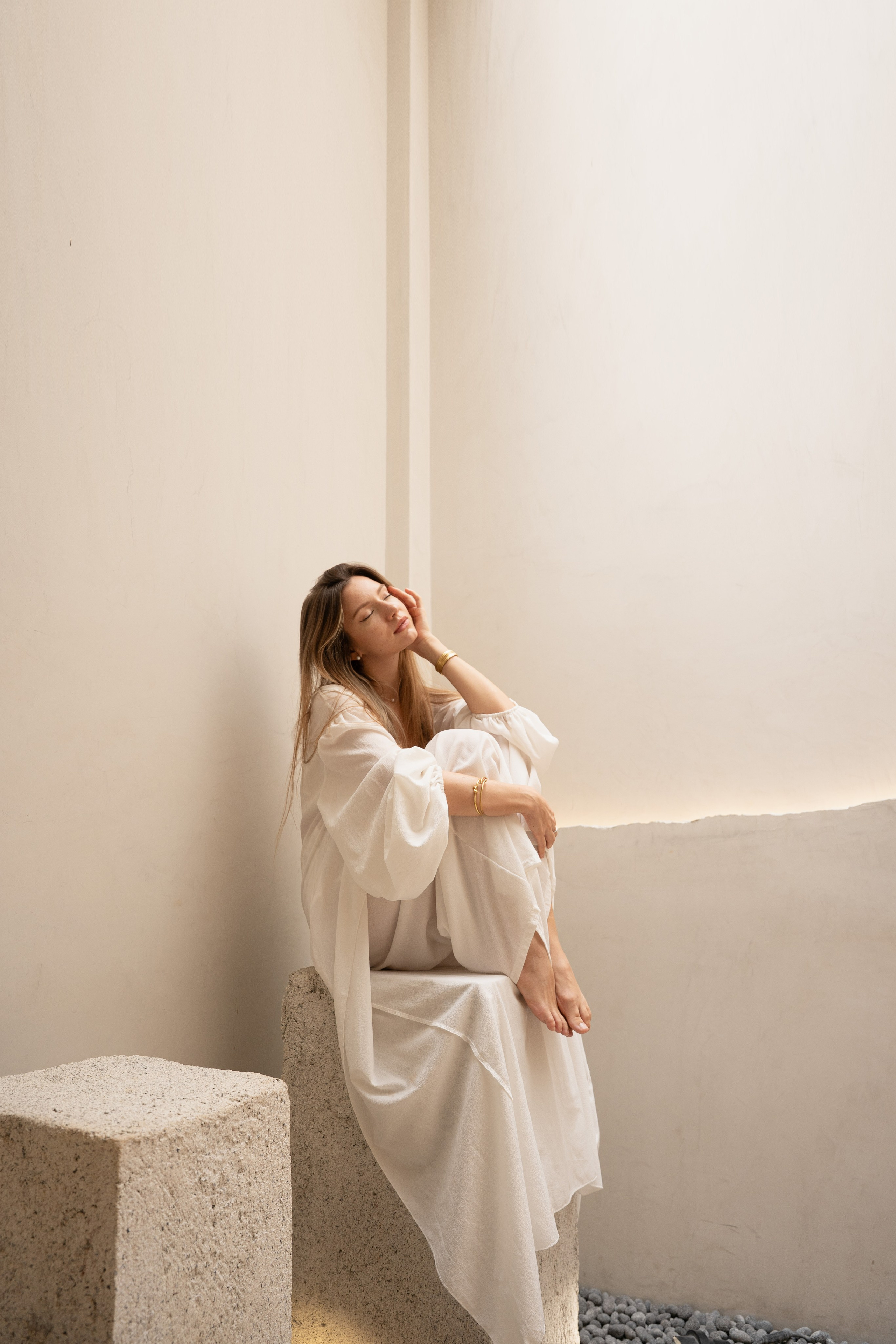 Veranika. Brand designer | photographer | model
