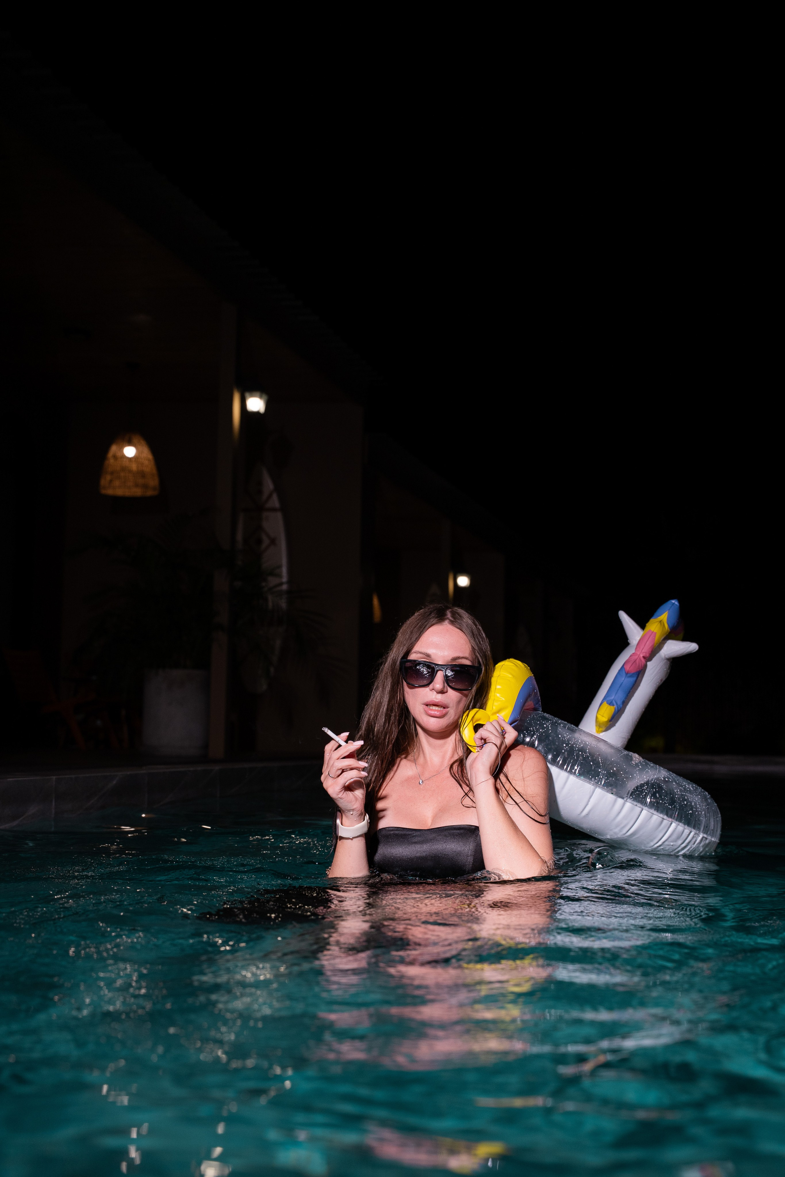 MARI HB. Brand designer | photographer | model