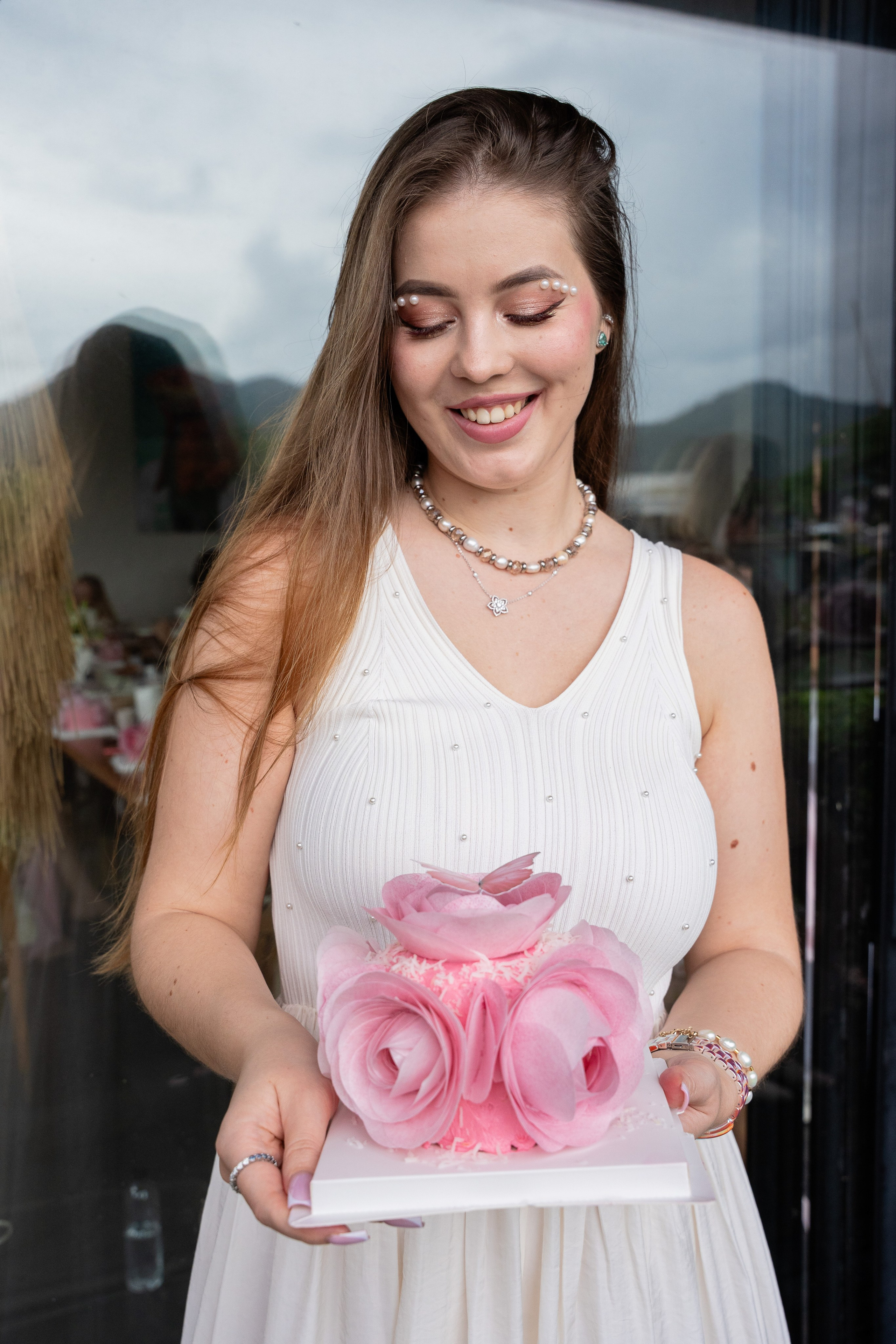 RUDI cake. Brand designer | photographer | model