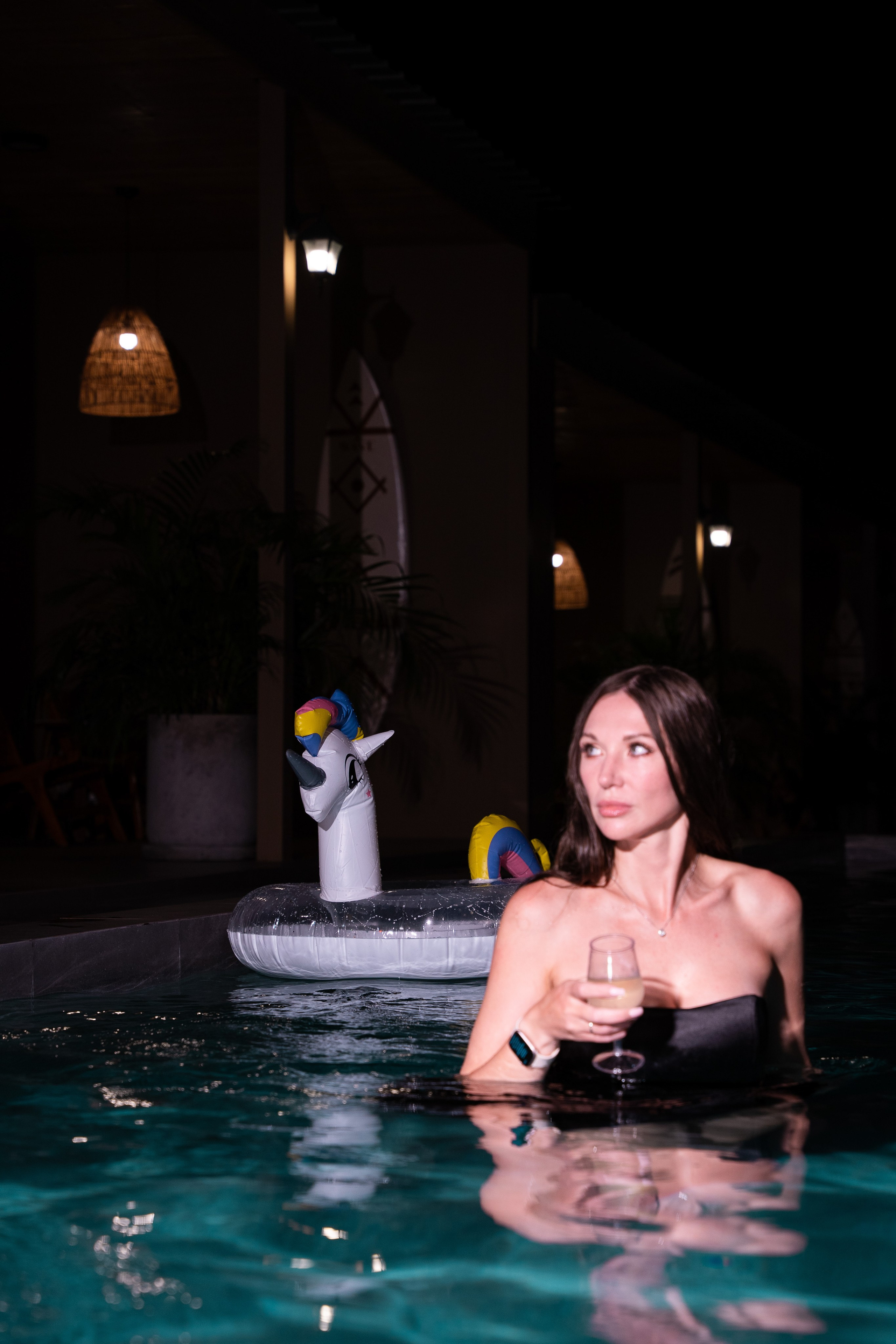 MARI HB. Brand designer | photographer | model