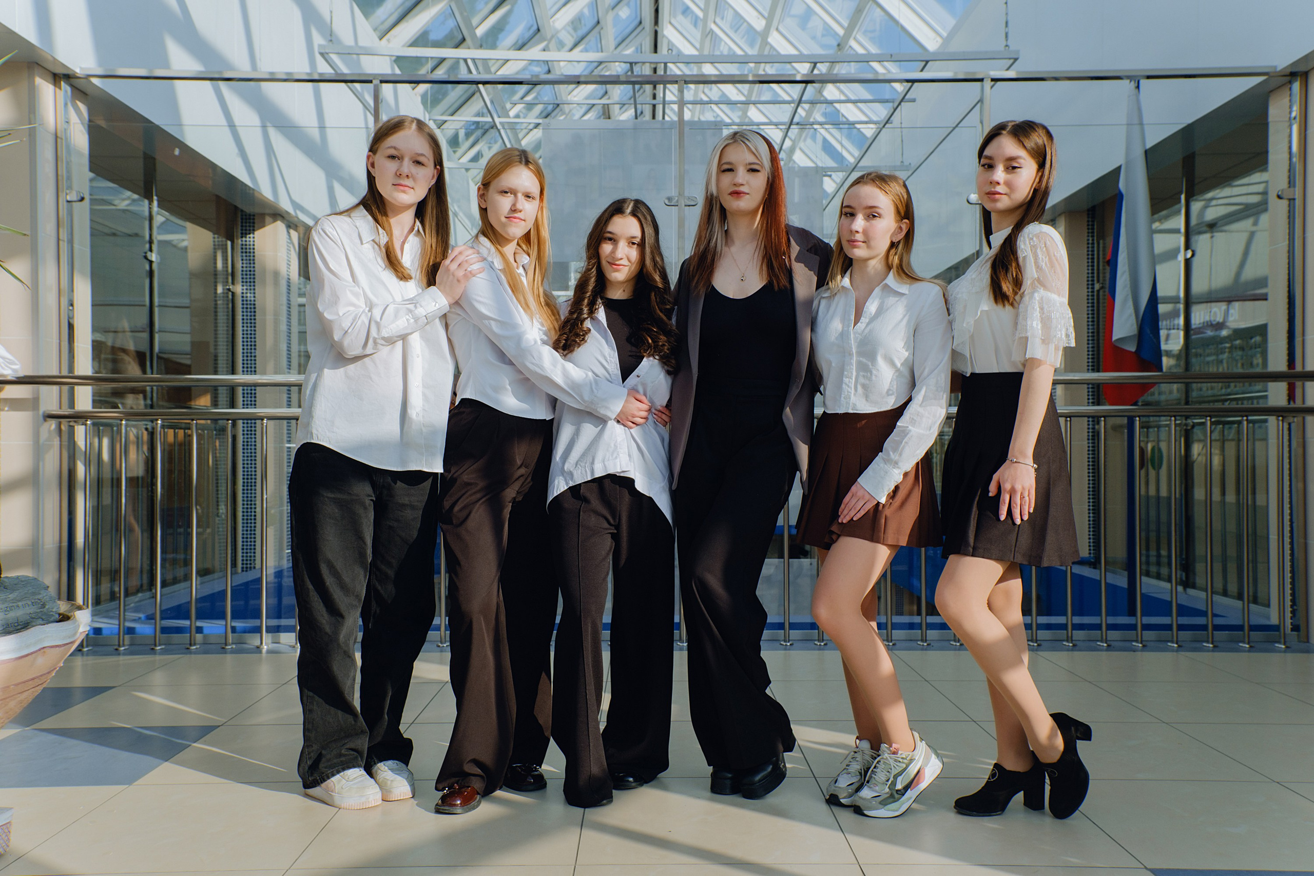 11 класс в школе. Фотограф Софья Володкина