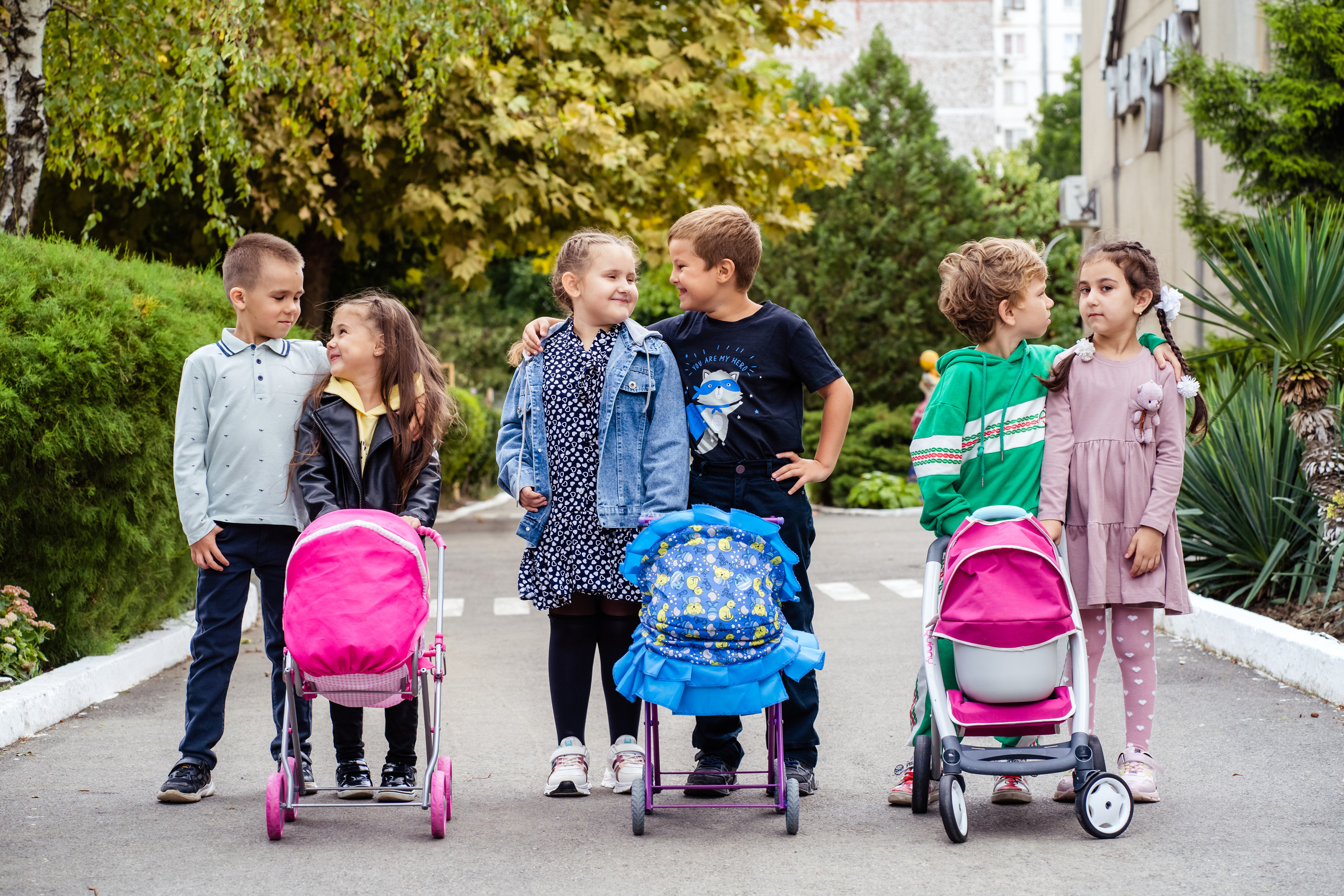 Выпускные фотокниги Фотограф для выпускников детского сада, печать фотокниг, выпускная фотосессия, виньетка на выпускной, живая анимация, оживающие фотографии, видео выпускного, выпускной фотограф, школьный фотограф, фотосессия в школе, фотосессия класса, фотосессия первоклассника, школьное видео, альбомы с оживающими фото, выпускные фотоальбомы 2024, Новороссийск, Крымск, Анапа, Геленджик, Абинск, Кабардинка, Сочи, Краснодар Краснодарский край