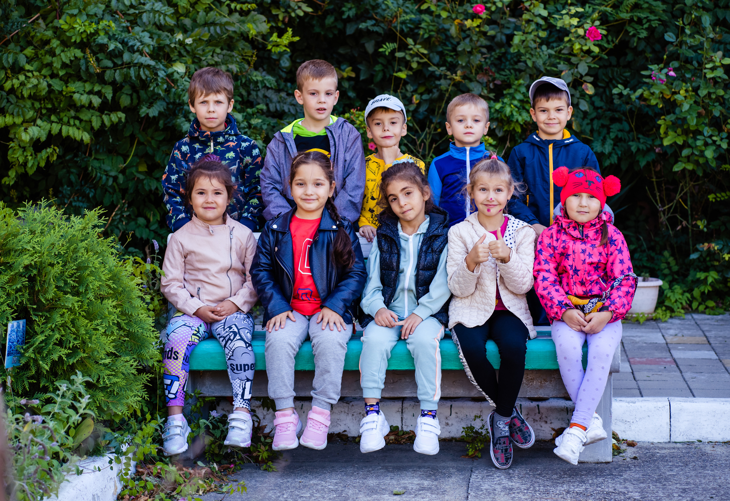 Выпускные фотокниги Фотограф для выпускников детского сада, печать фотокниг, выпускная фотосессия, виньетка на выпускной, живая анимация, оживающие фотографии, видео выпускного, выпускной фотограф, школьный фотограф, фотосессия в школе, фотосессия класса, фотосессия первоклассника, школьное видео, альбомы с оживающими фото, выпускные фотоальбомы 2024, Новороссийск, Крымск, Анапа, Геленджик, Абинск, Кабардинка, Сочи, Краснодар Краснодарский край
