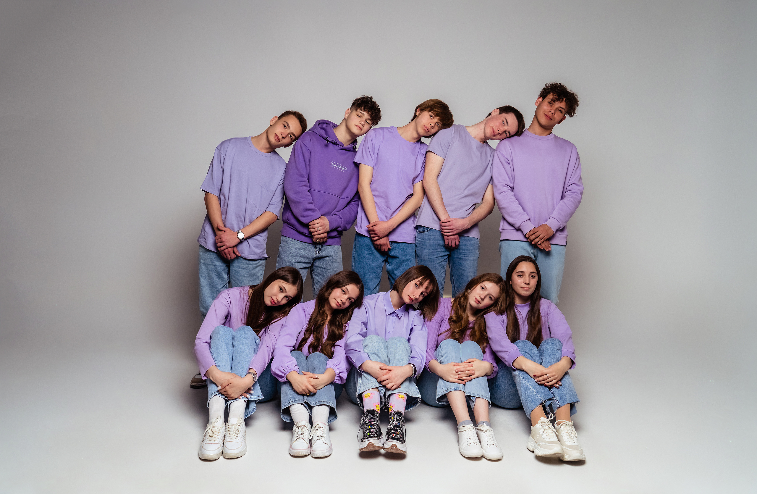 Выпускные фотокниги Фотограф для выпускников детского сада, печать фотокниг, выпускная фотосессия, виньетка на выпускной, живая анимация, оживающие фотографии, видео выпускного, выпускной фотограф, школьный фотограф, фотосессия в школе, фотосессия класса, фотосессия первоклассника, школьное видео, альбомы с оживающими фото, выпускные фотоальбомы 2024, Новороссийск, Крымск, Анапа, Геленджик, Абинск, Кабардинка, Сочи, Краснодар Краснодарский край