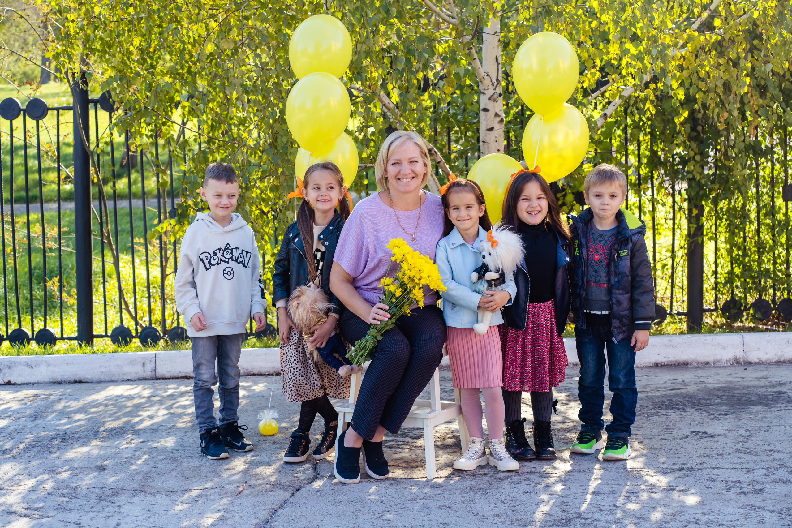 Выпускные фотокниги Фотограф для выпускников детского сада, печать фотокниг, выпускная фотосессия, виньетка на выпускной, живая анимация, оживающие фотографии, видео выпускного, выпускной фотограф, школьный фотограф, фотосессия в школе, фотосессия класса, фотосессия первоклассника, школьное видео, альбомы с оживающими фото, выпускные фотоальбомы 2024, Новороссийск, Крымск, Анапа, Геленджик, Абинск, Кабардинка, Сочи, Краснодар Краснодарский край