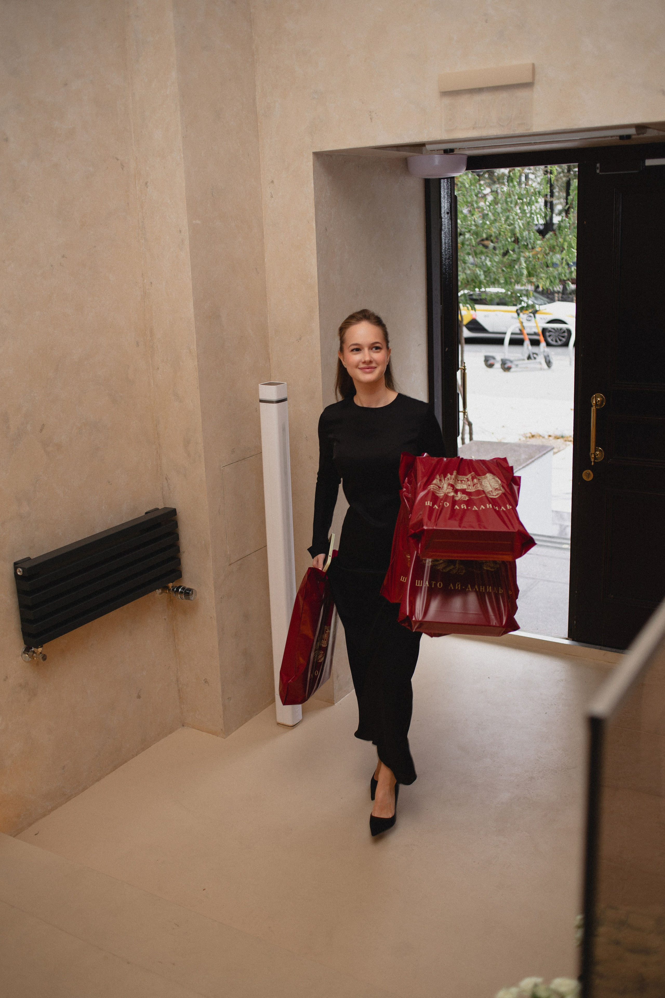 Джаннет | винный бутик | 10.2024. Фотограф | Юля Ди