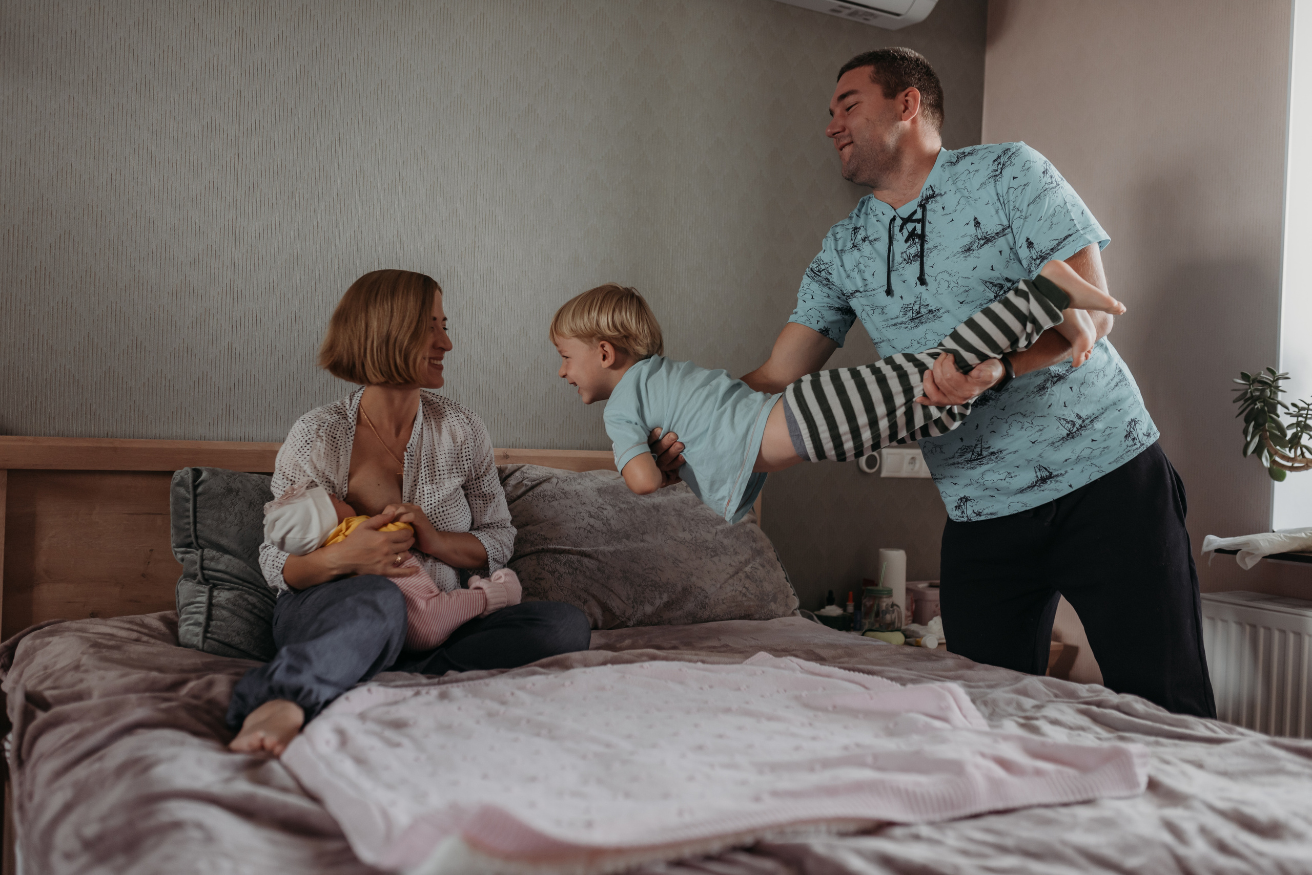 Домашняя ньюборн. Семейный фотограф в Ростове-на-Дону Мария Панарина