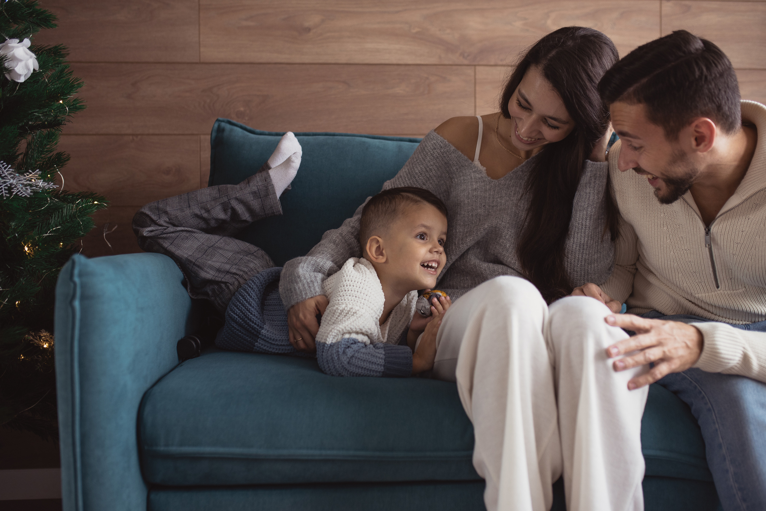 Когда сказка в дом стучится🎄✨. Яна, Дима и Денис. Семейный фотограф в Ростове-на-Дону Мария Панарина