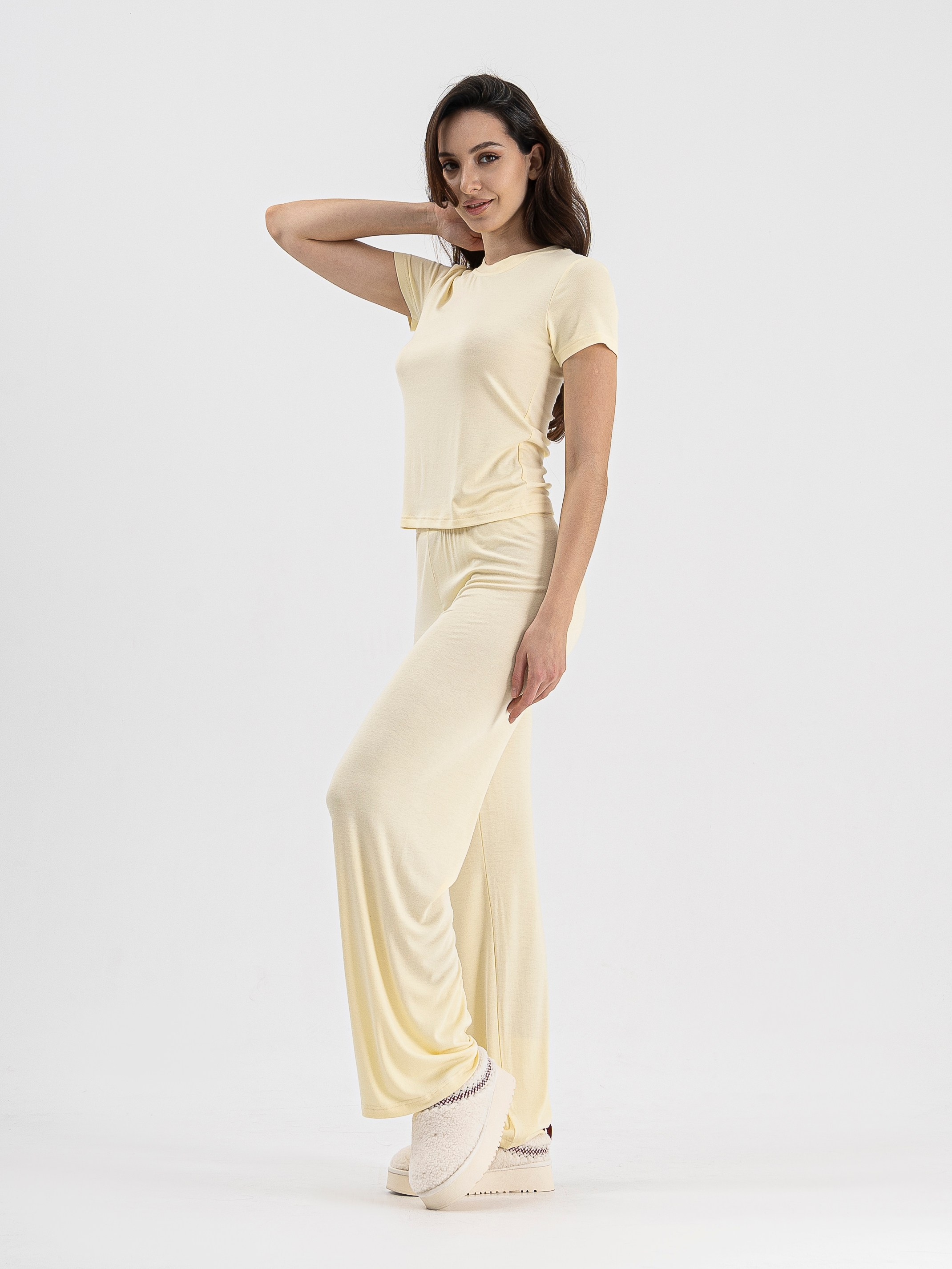 Даша. Фото для маркетплейсов в самых сочных локациях города Сочи