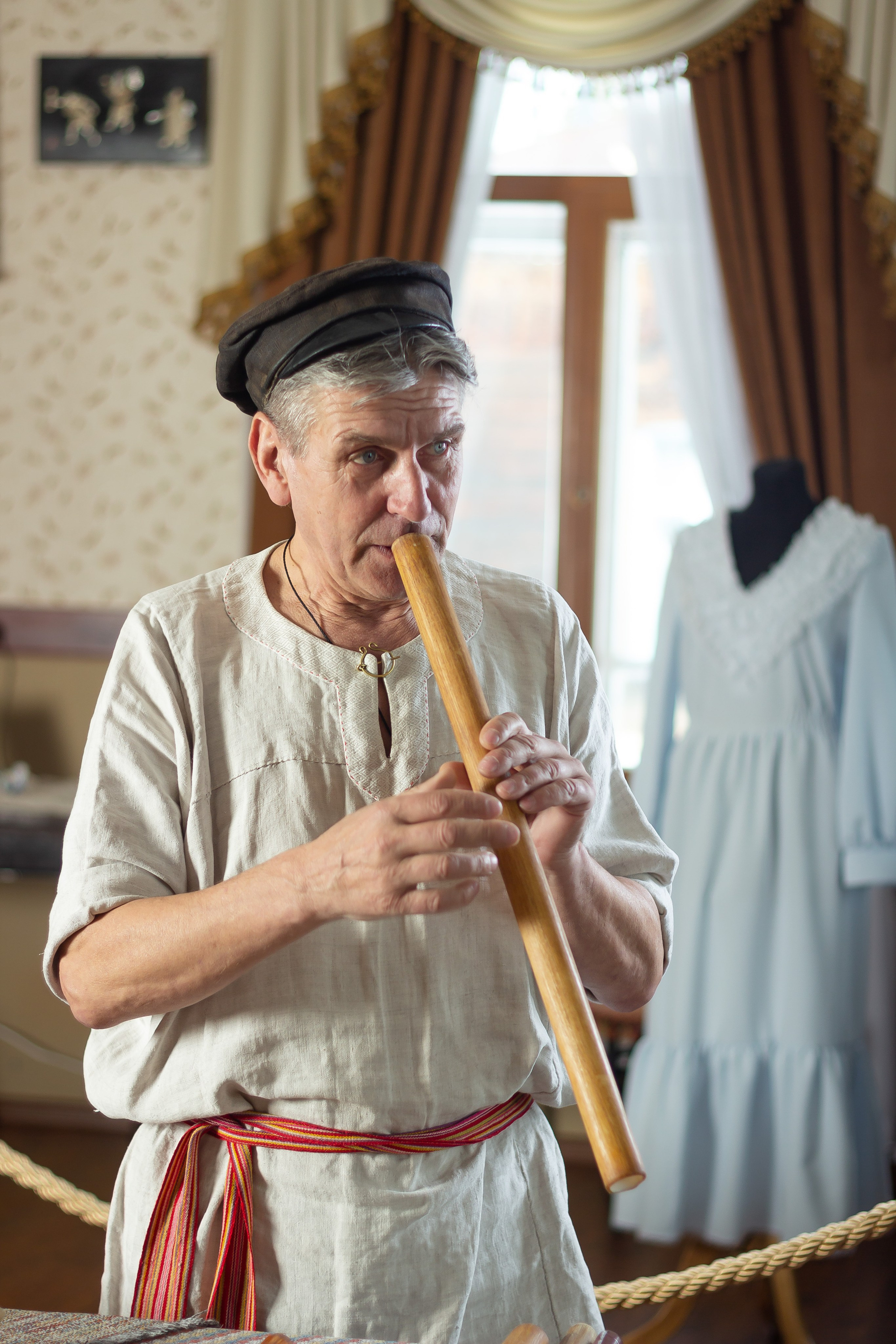Музей забытой музыки. Александр Стряпунин — предметный фотограф в Улан-Удэ