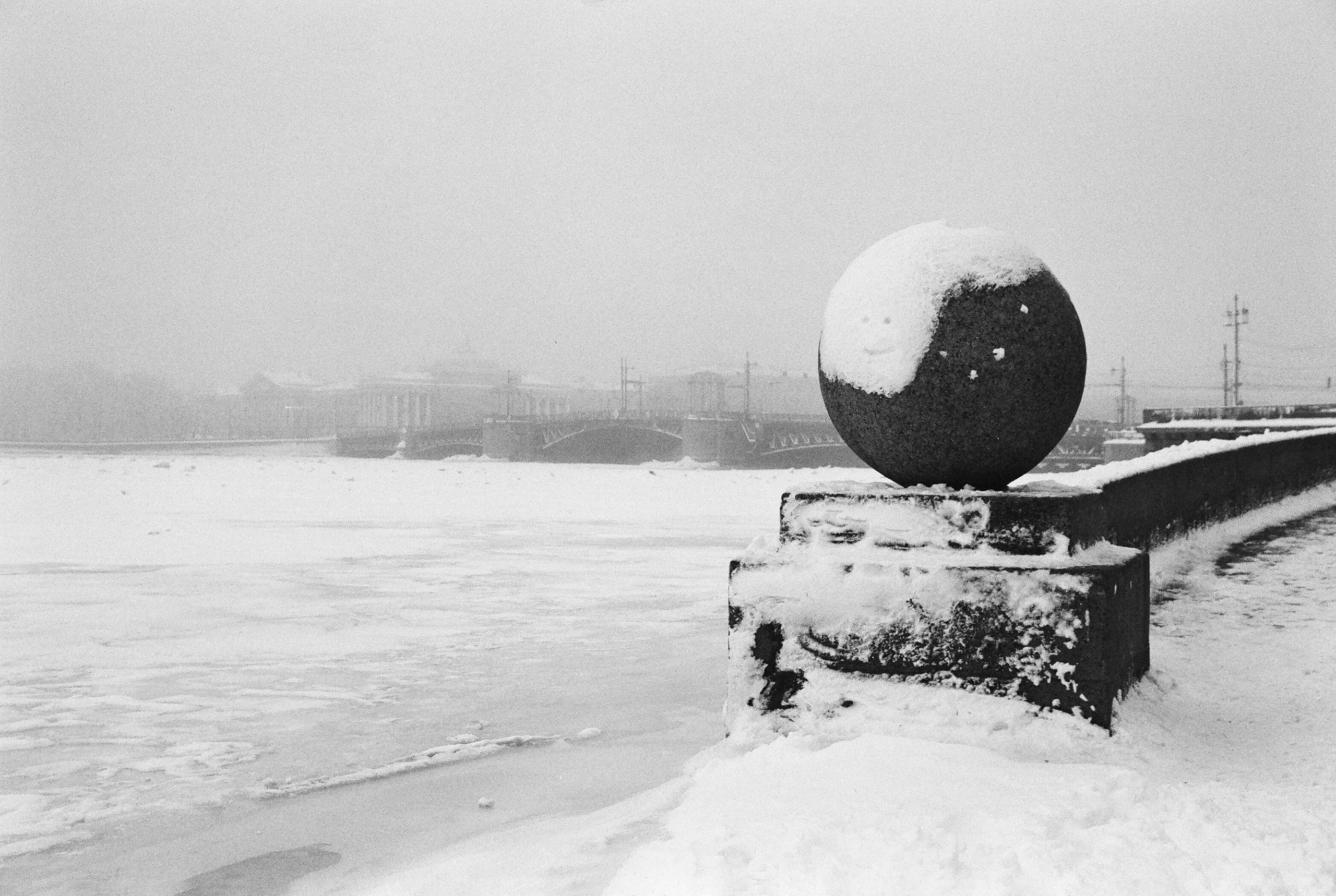 Фотографии черно-белые. Свадебный и семейный пленочный фотограф в Петербурге Истомина Ирина