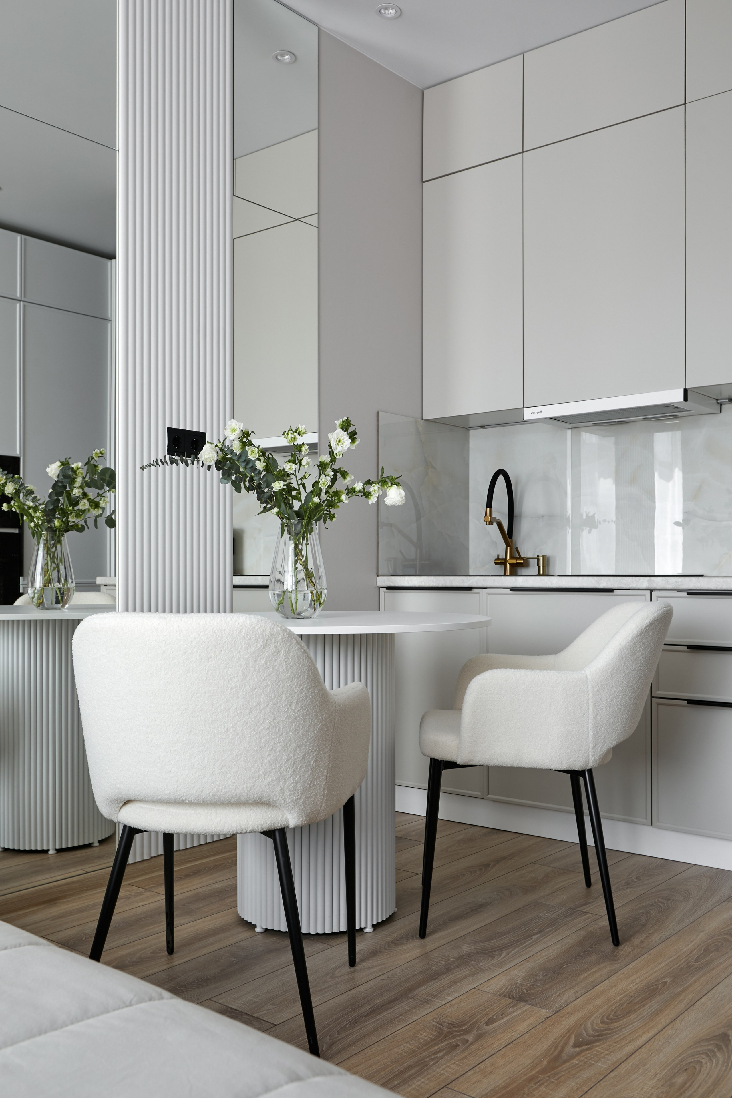 Ладожский авенир. Главная