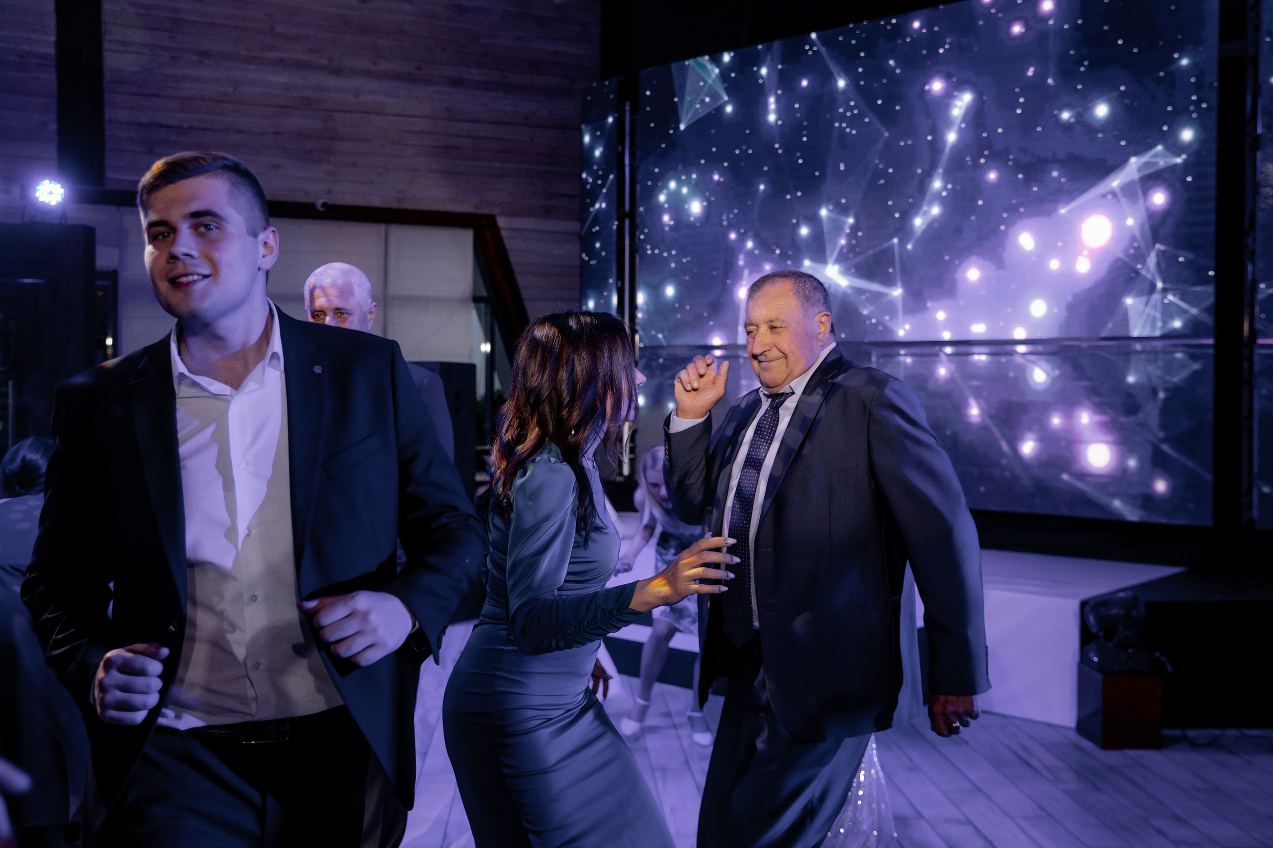 Услуги свадебного фотографа г. Ростов на дону. Красильников Евгений — профессиональный фотограф в Ростове-на-Дону