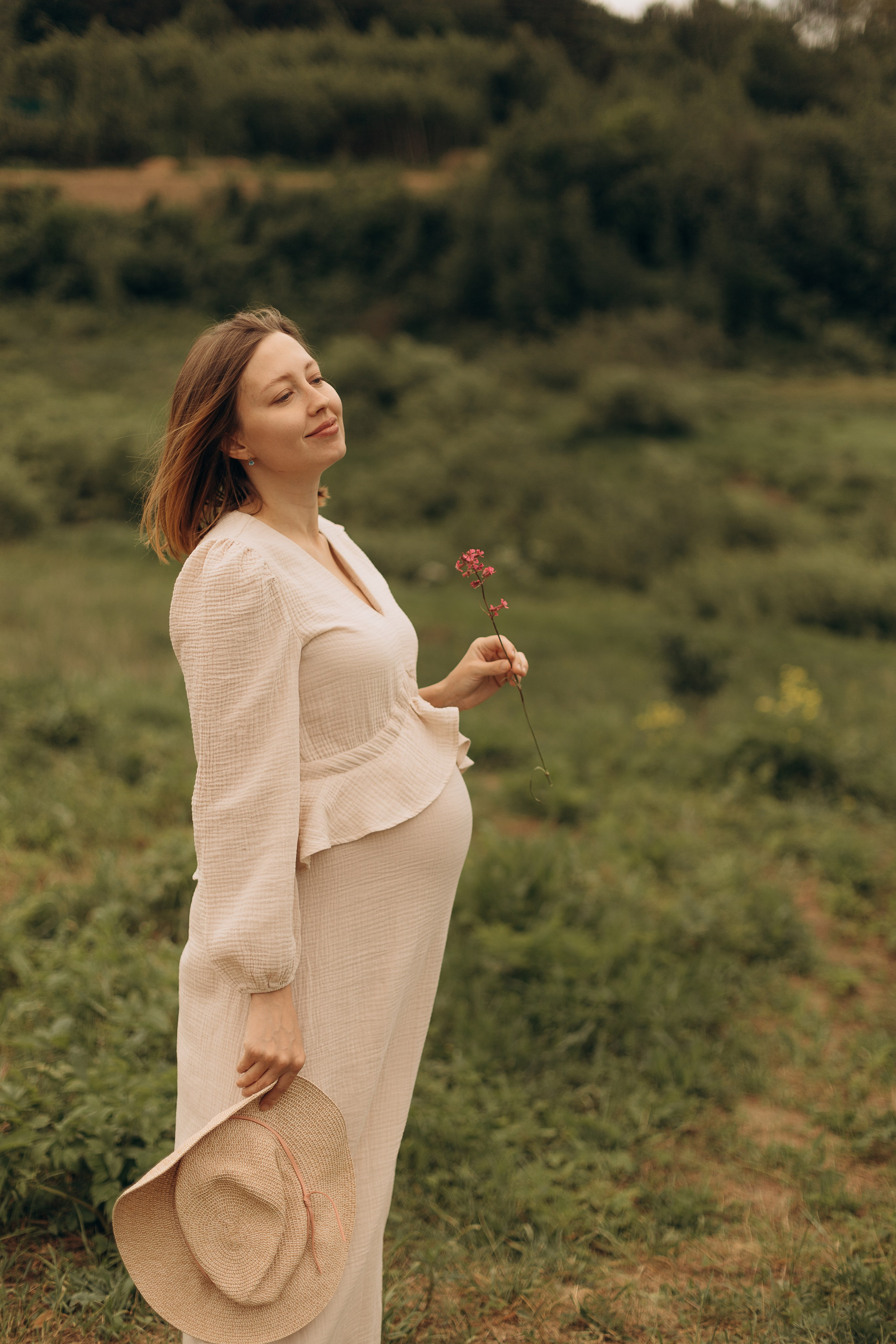 Мама и дочка на холмах. Детский и семейный фотограф в Москве Светлана Шабалина