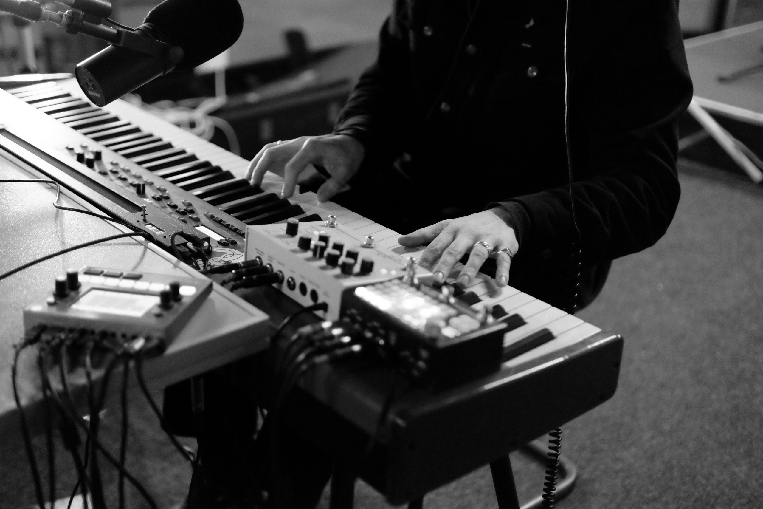 Dima Ustinov/ Silver Rain/ 2026. Анна Федо Фото