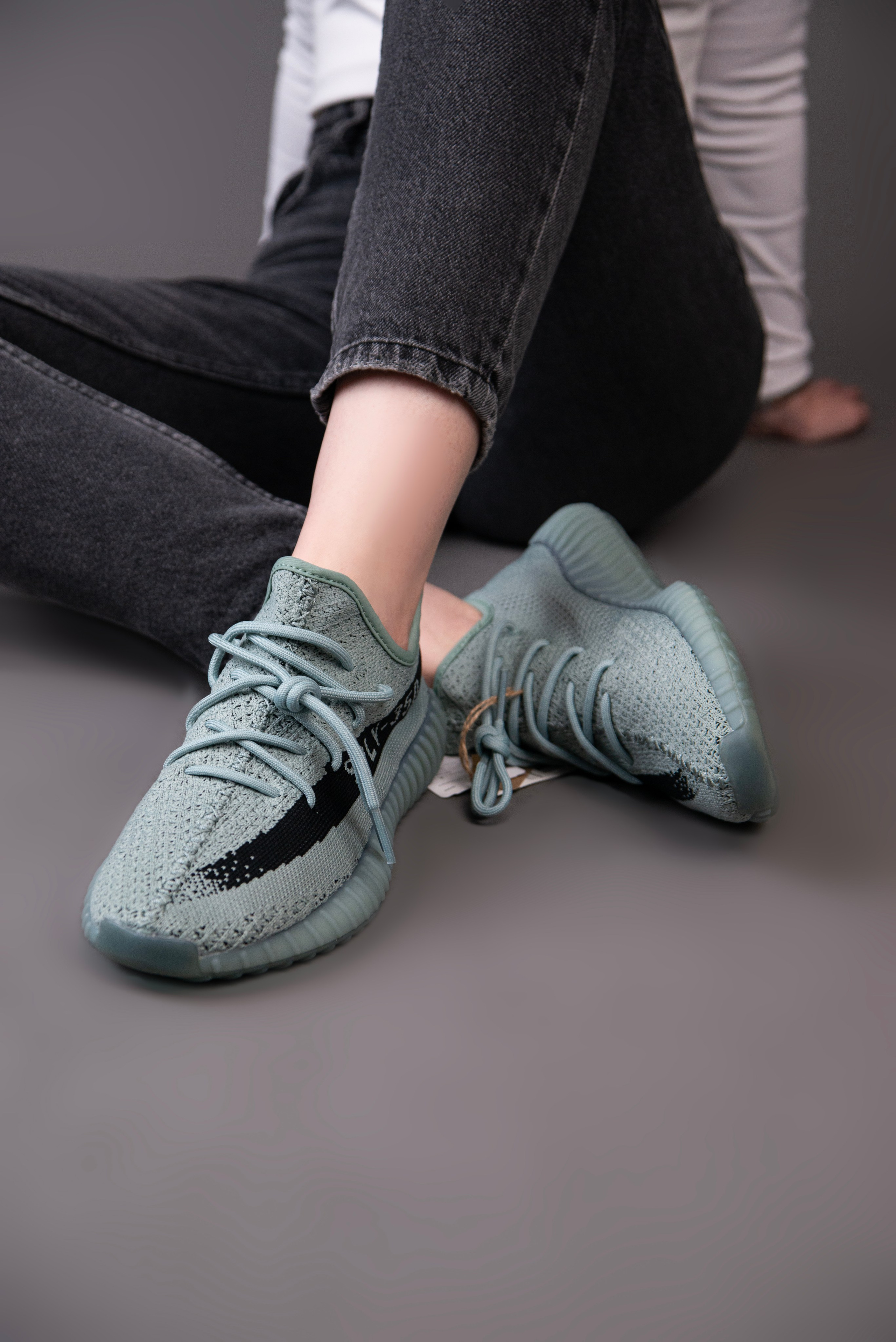 Кроссовки. Ксения Glossa. Портретный и репортажный фотограф в Самаре