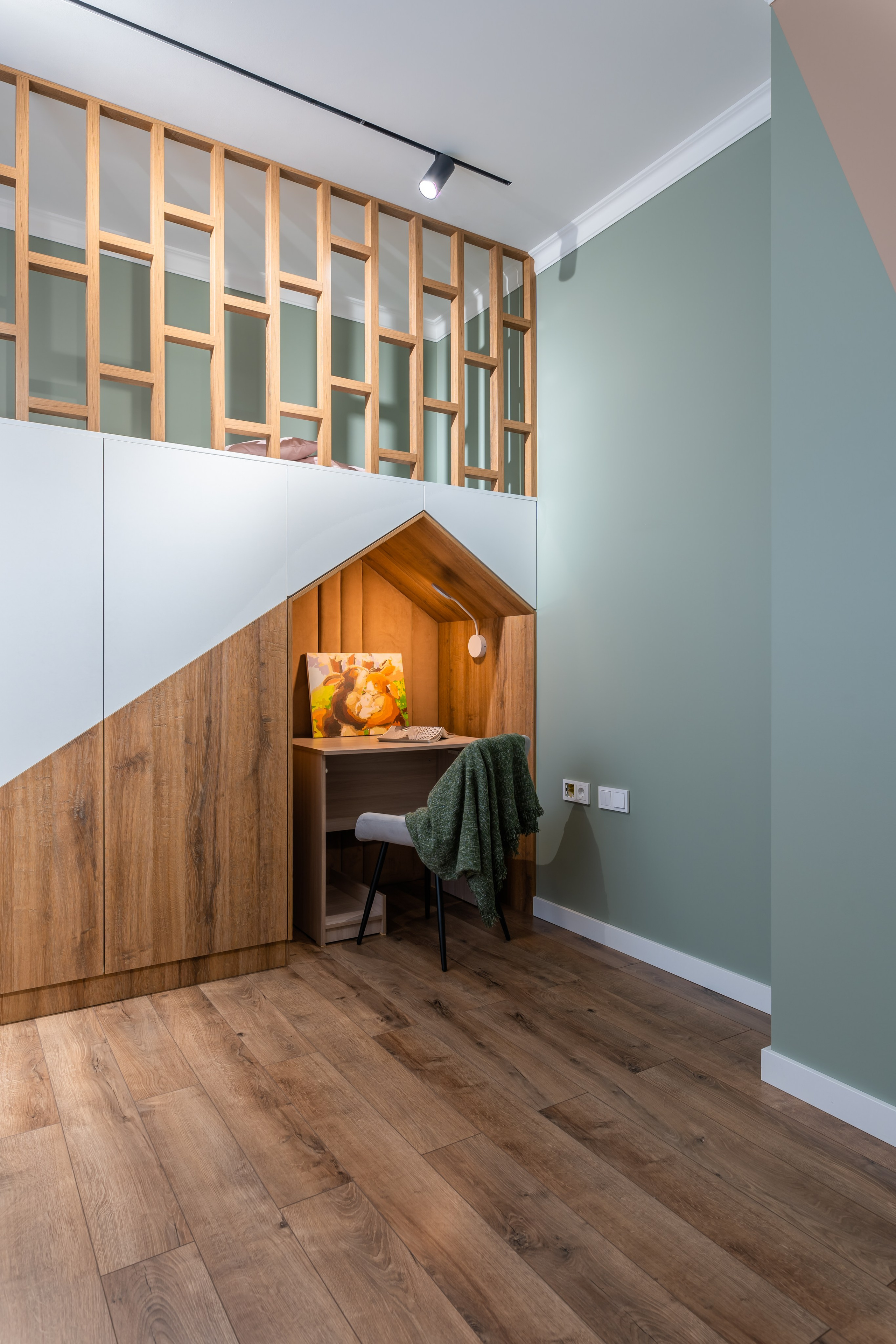 Алматы, Bureau2×2 — реализованный дизайн-проект квартиры, апрель 2023. Интерьерный фотограф Алматы