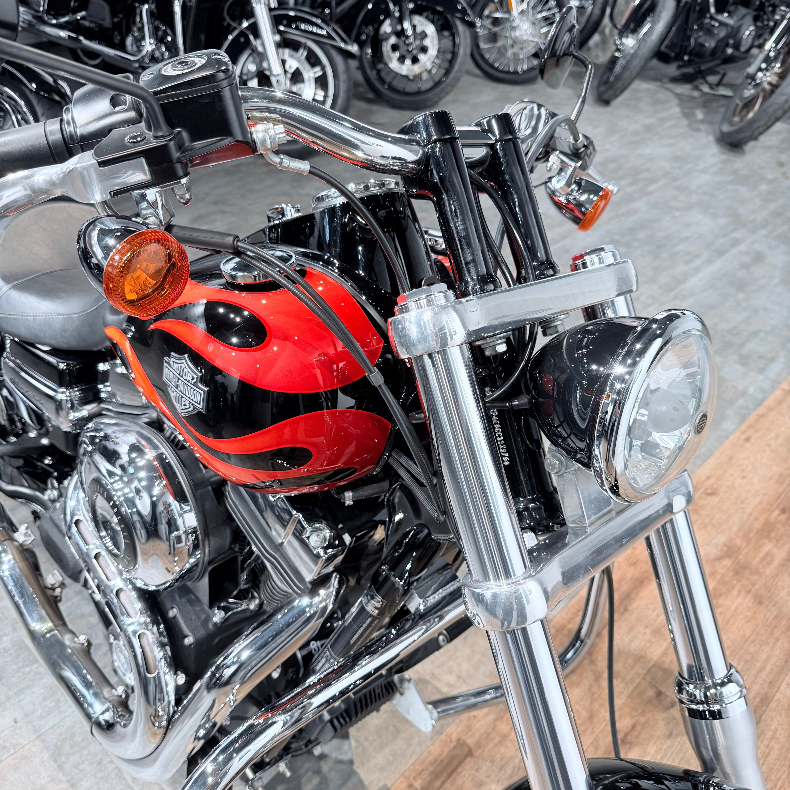 Купить Harley-Davidson 2012 DYNA Wide Glide 96 Blасk (Softail/Dyna) — подробнее на сайте. Hello Davidson, Москва. Только хорошие мотоц