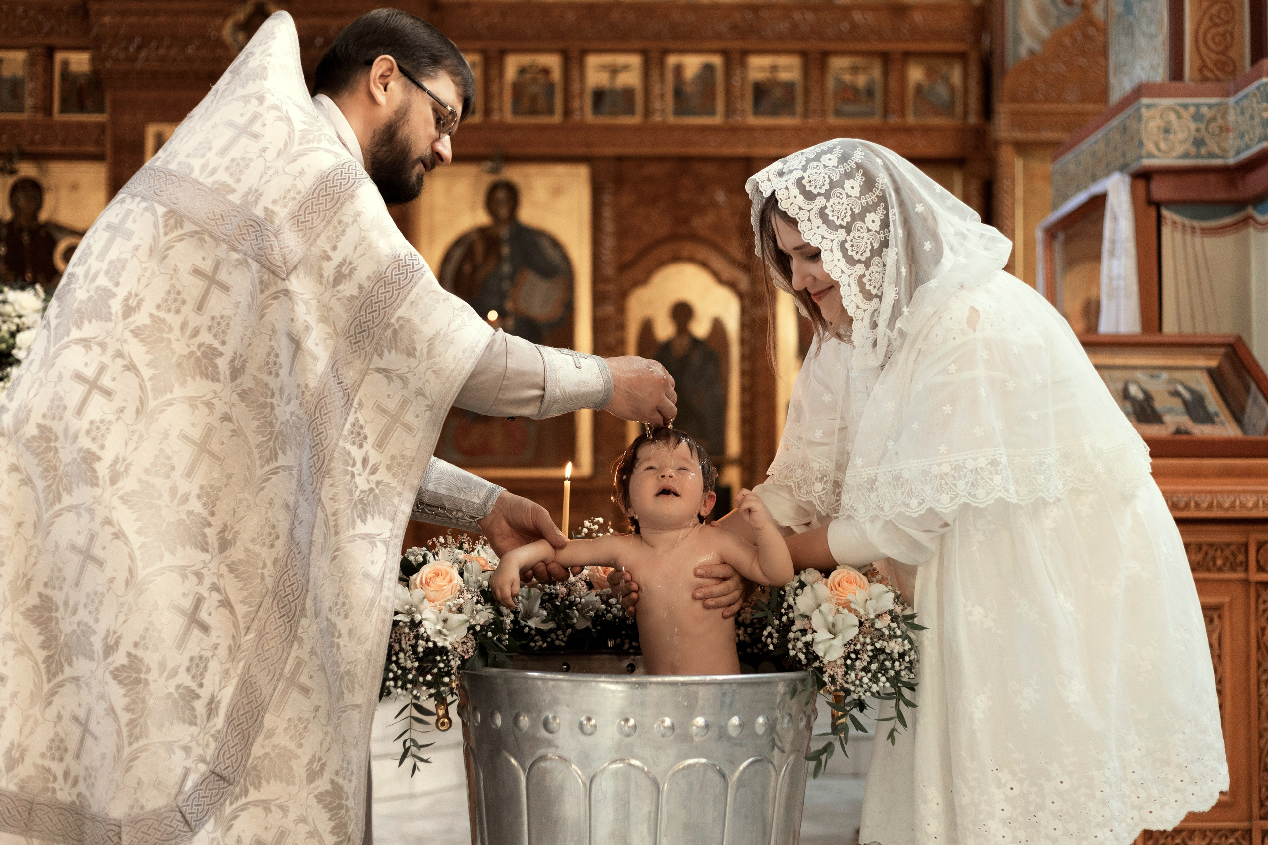 Таинство Крещение Антонины. ТОП Фотограф на Крещение и Венчание Железногорск Алексей Мещеряков