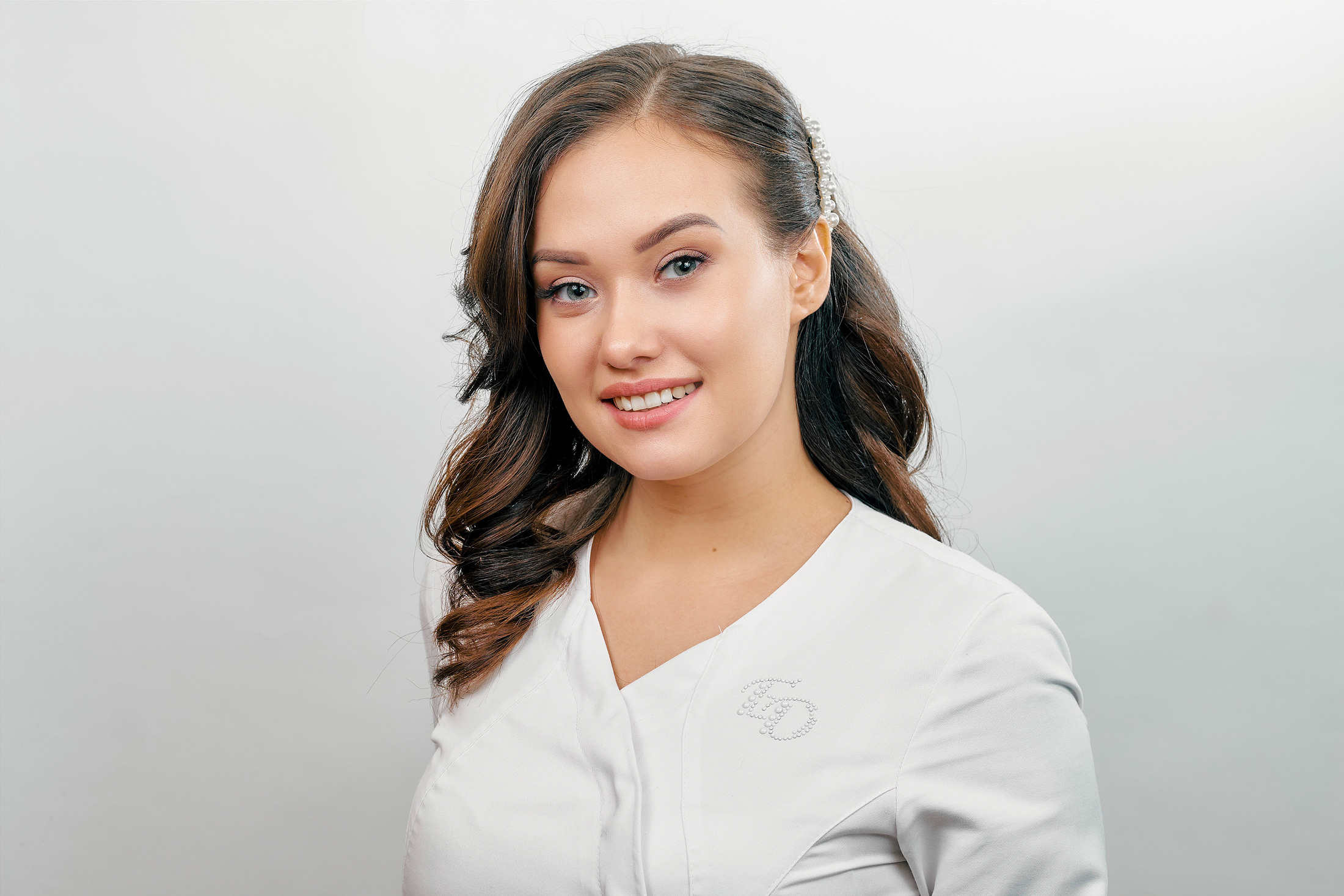 Портреты стоматология Лана. Фотограф для бизнеса Константин Брусницын в Екатеринбурге