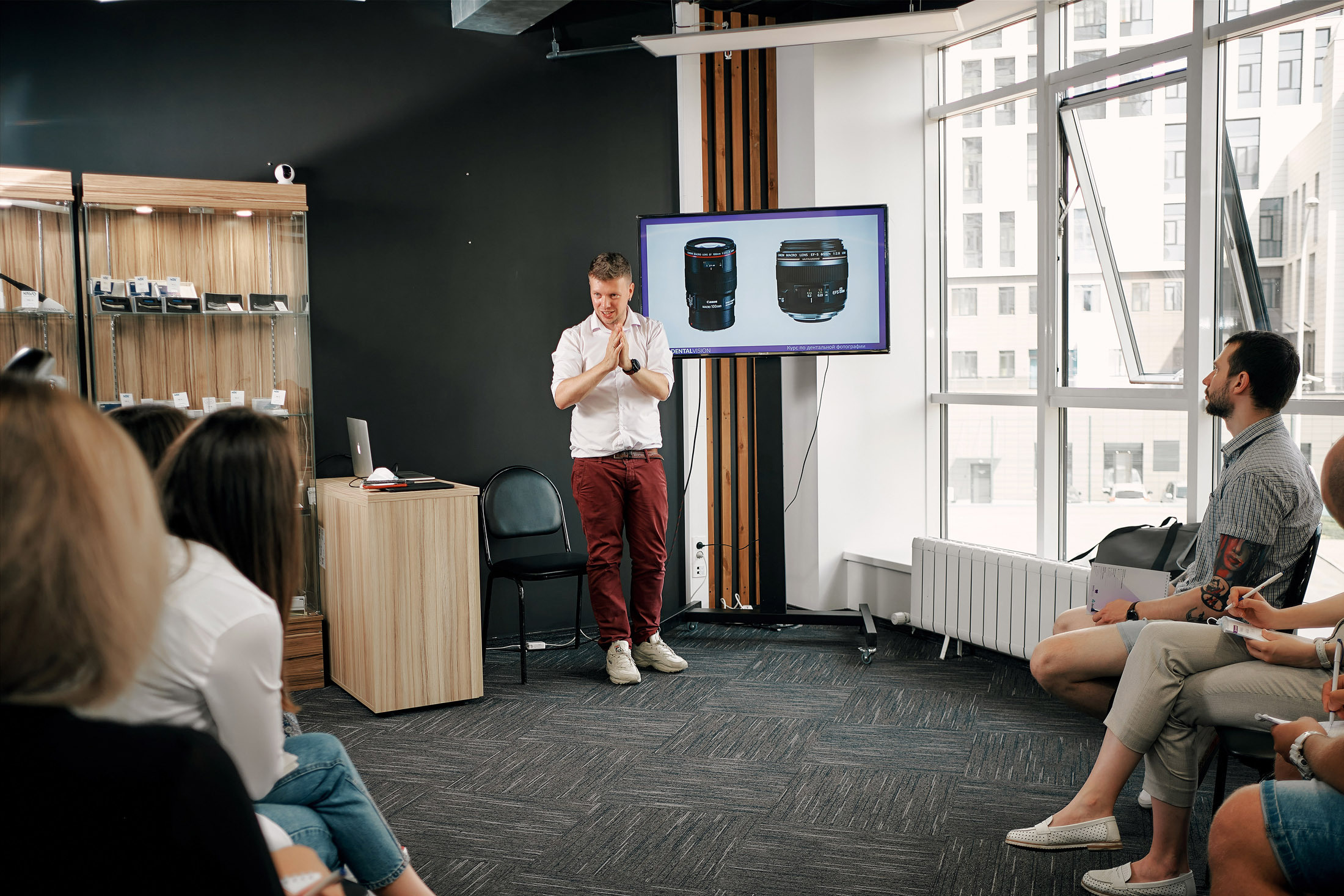 Мастер-класс по дентальной фотографии. Фотограф для бизнеса Константин Брусницын в Екатеринбурге