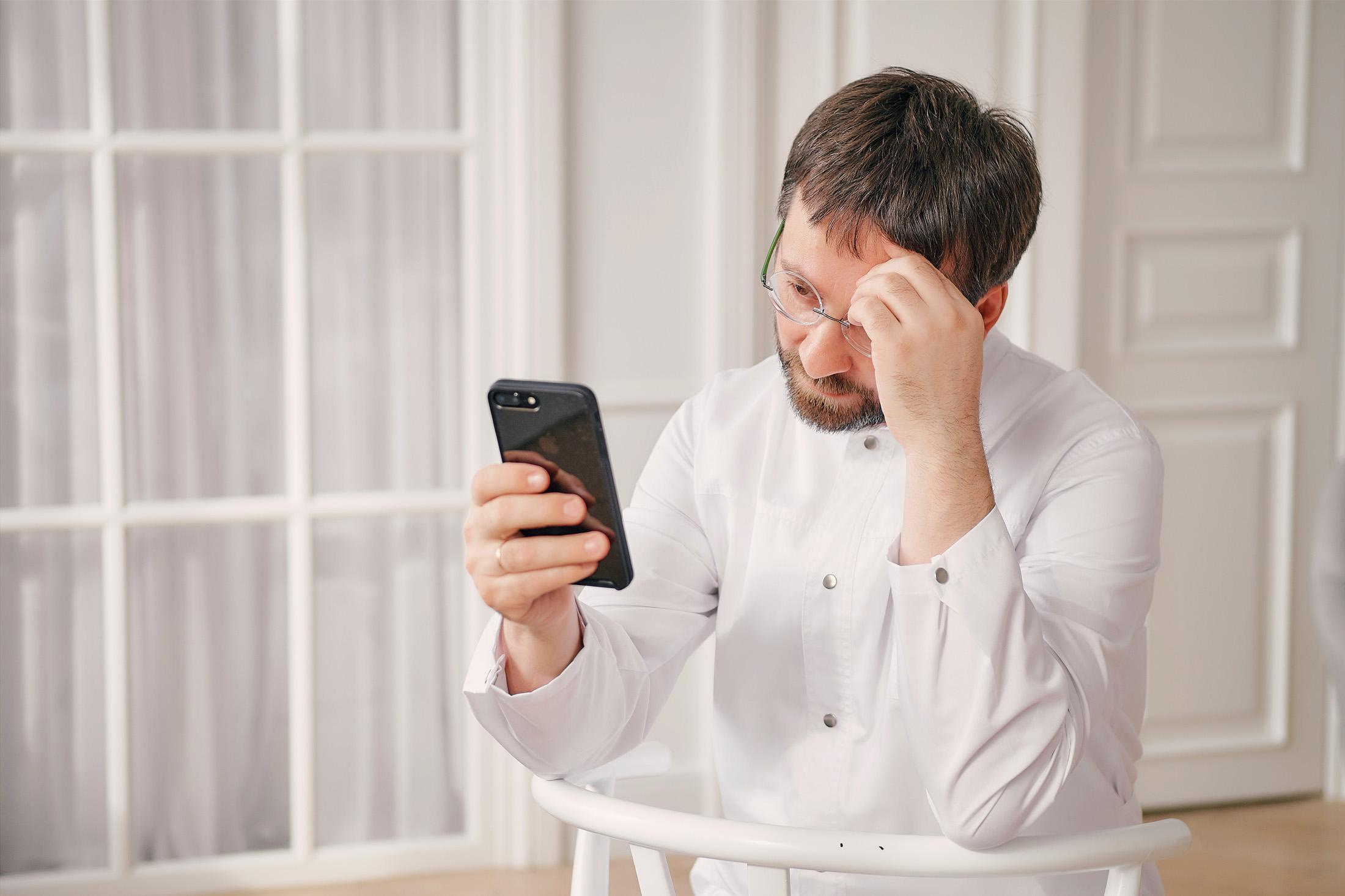 Врач-сексолог Андрей Булах. Фотограф для бизнеса Константин Брусницын в Екатеринбурге