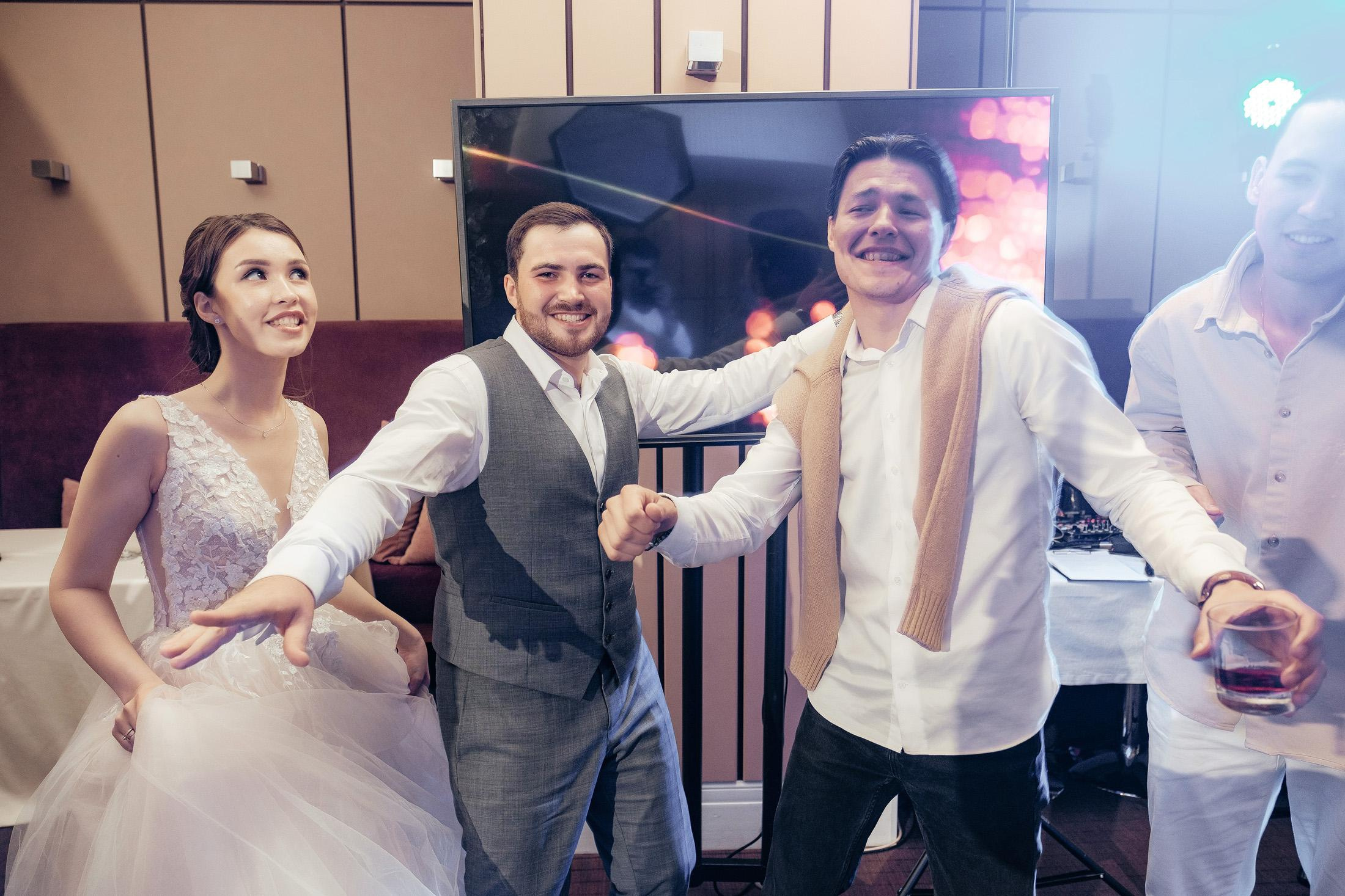 Денис и Кристина. Фотограф для бизнеса Константин Брусницын в Екатеринбурге