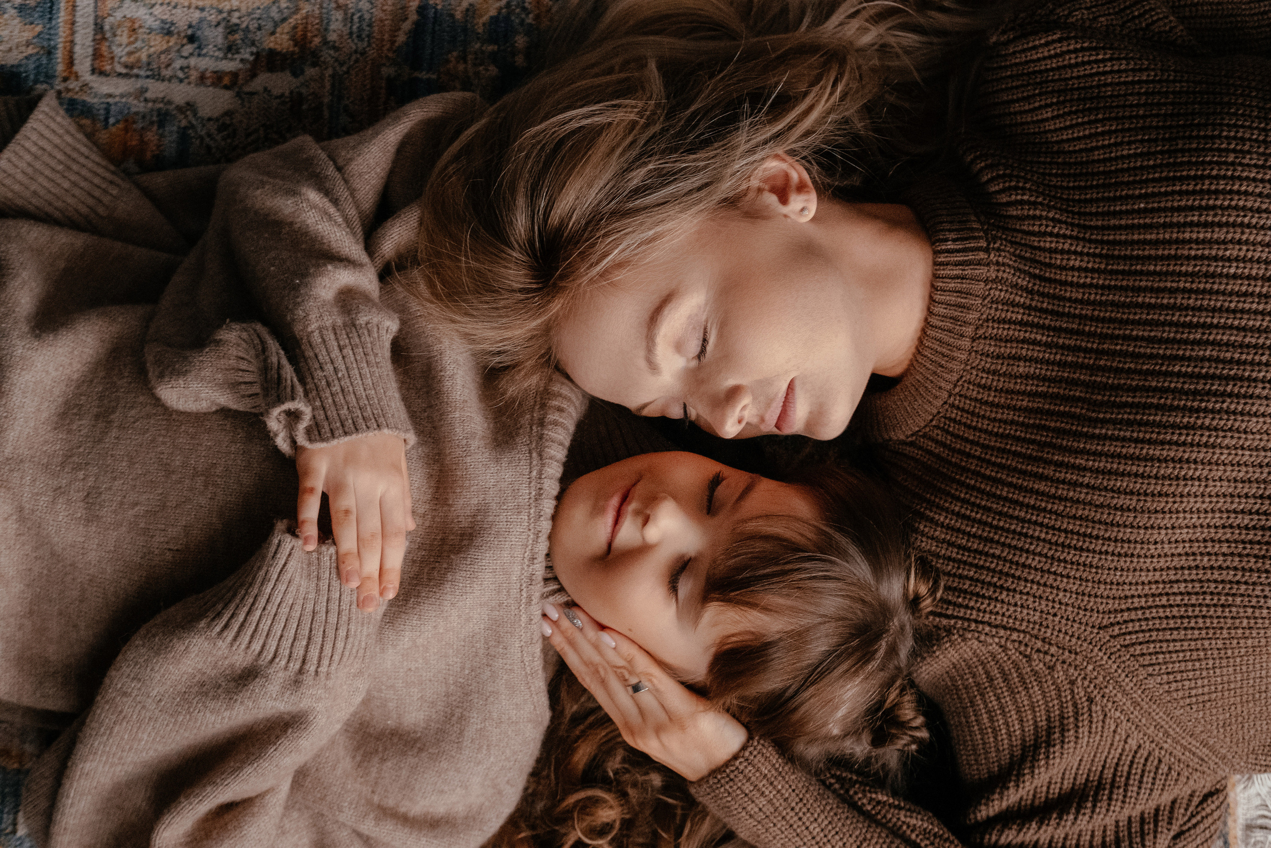 Мама и дочка. Фотограф для бизнеса Константин Брусницын в Екатеринбурге