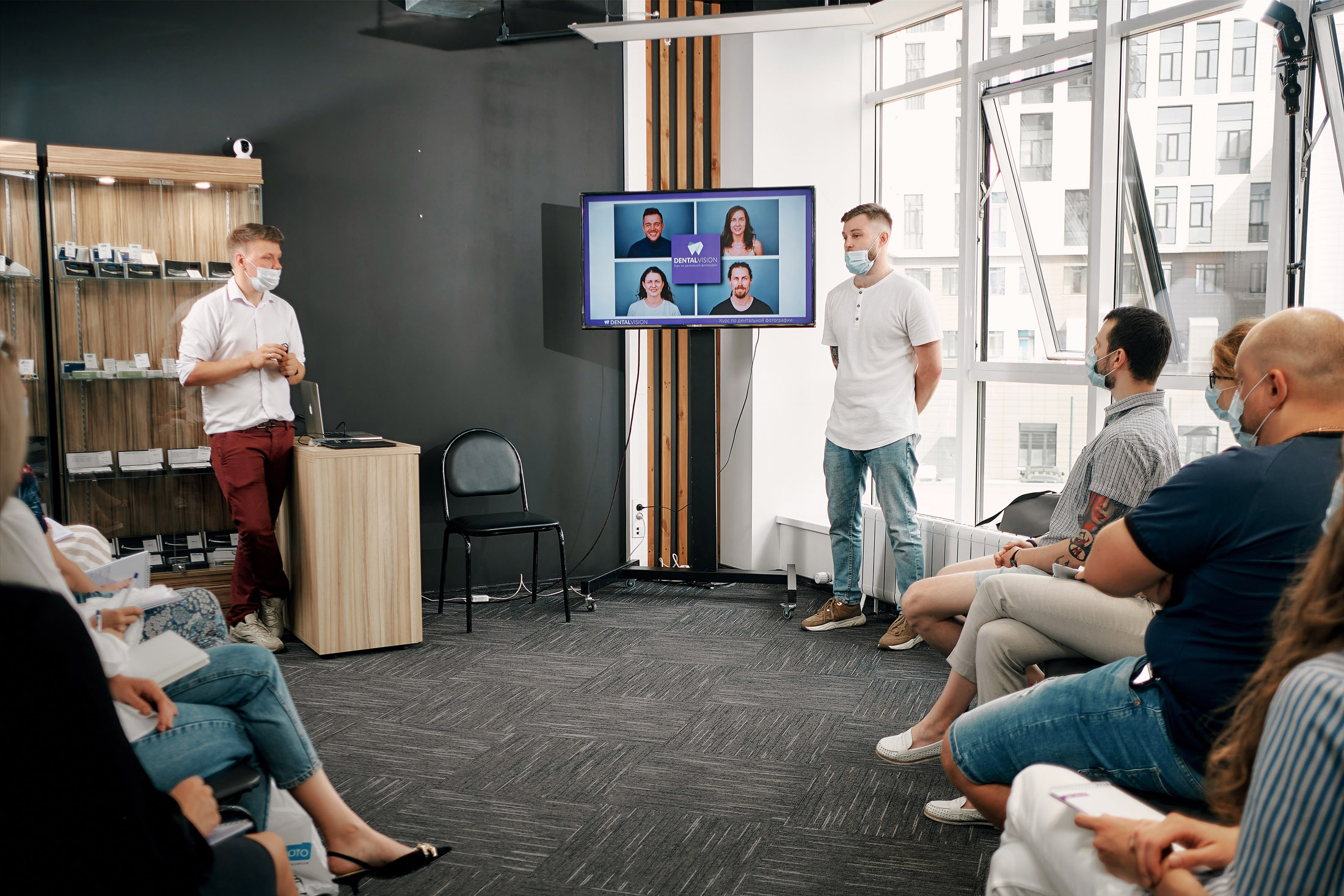 Мастер-класс по дентальной фотографии. Фотограф для бизнеса Константин Брусницын в Екатеринбурге
